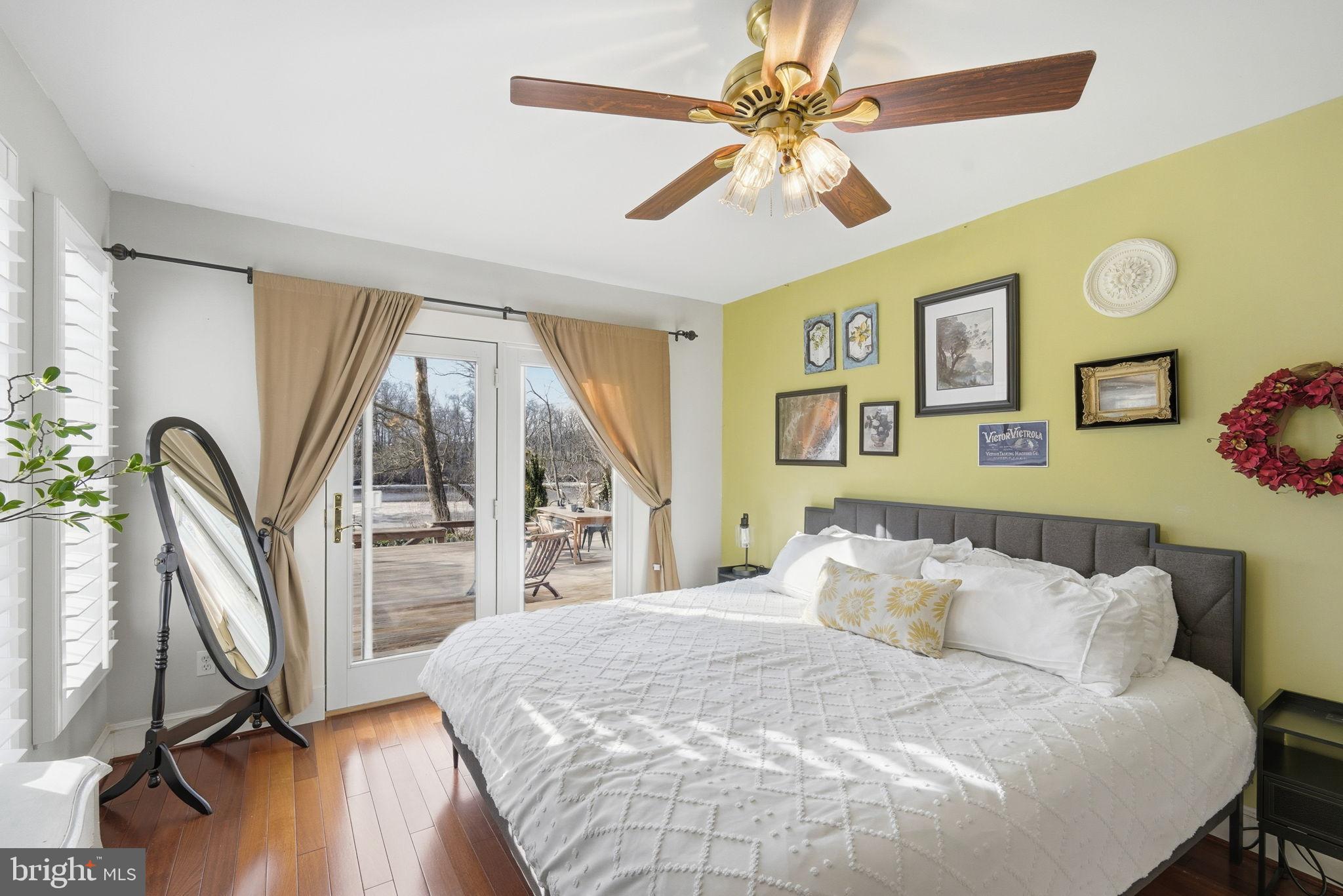 MILLINGTON - Residential