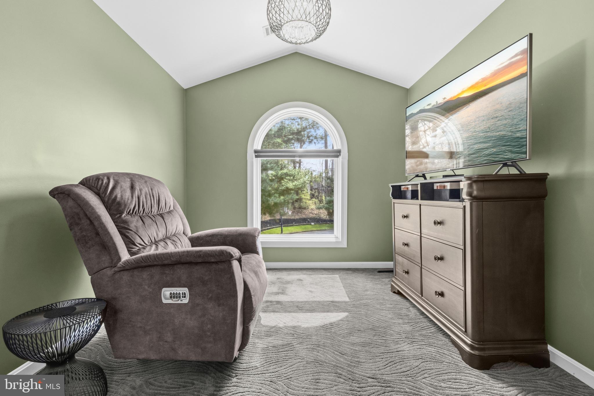 RIDGEGATE WOODS - Residential