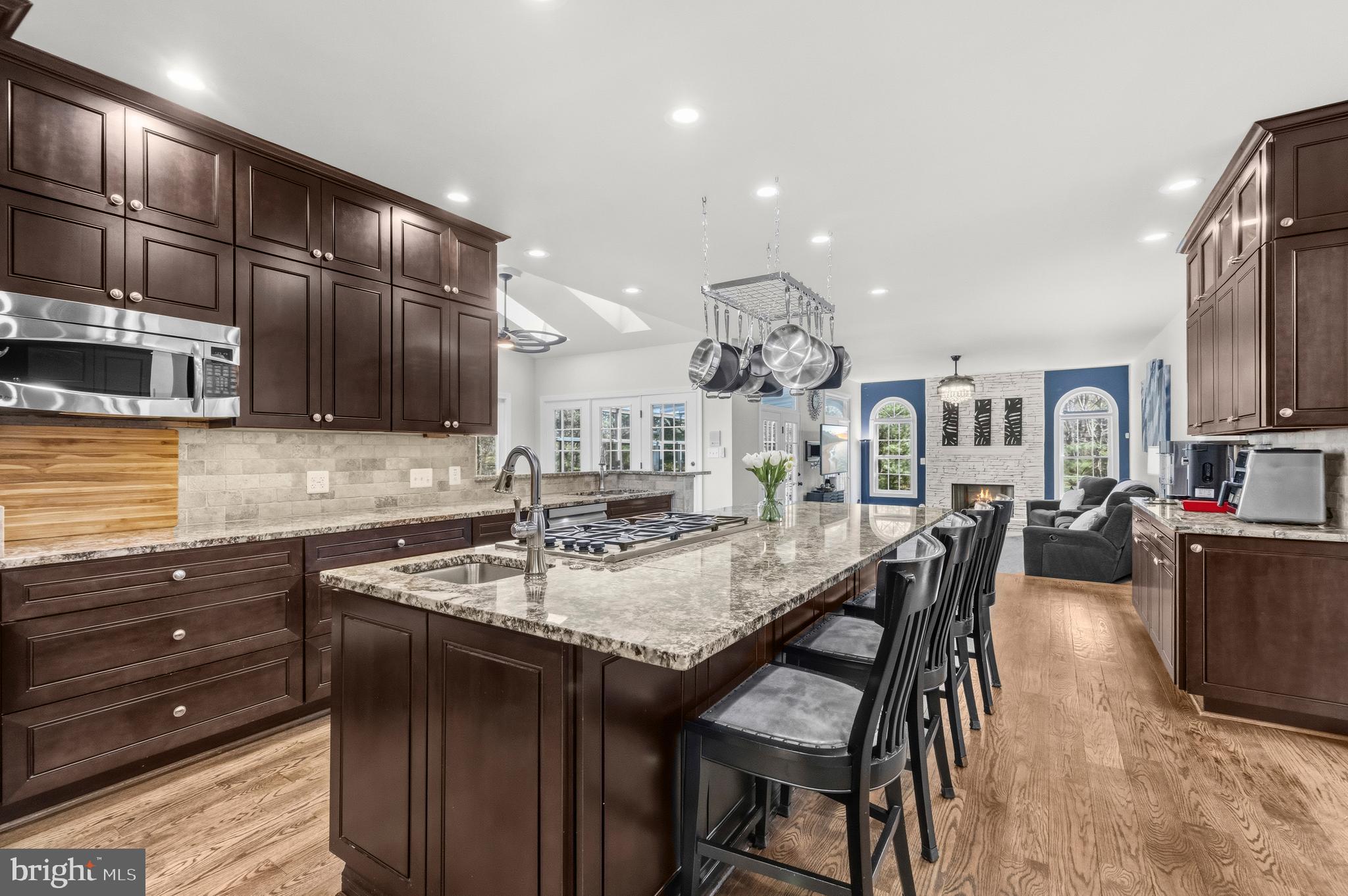 RIDGEGATE WOODS - Residential