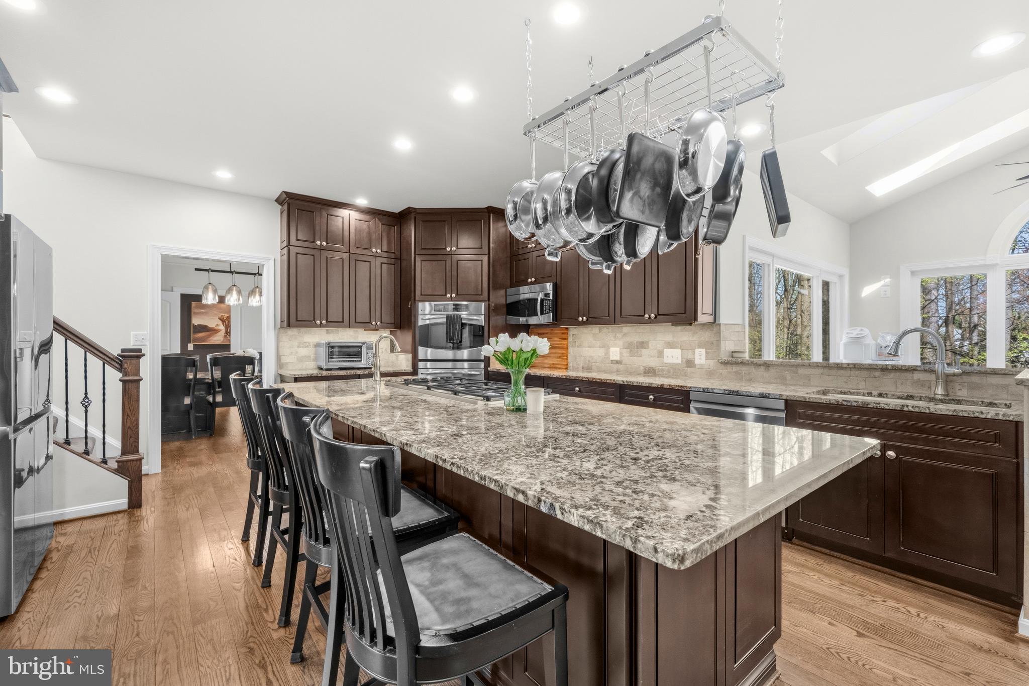 RIDGEGATE WOODS - Residential