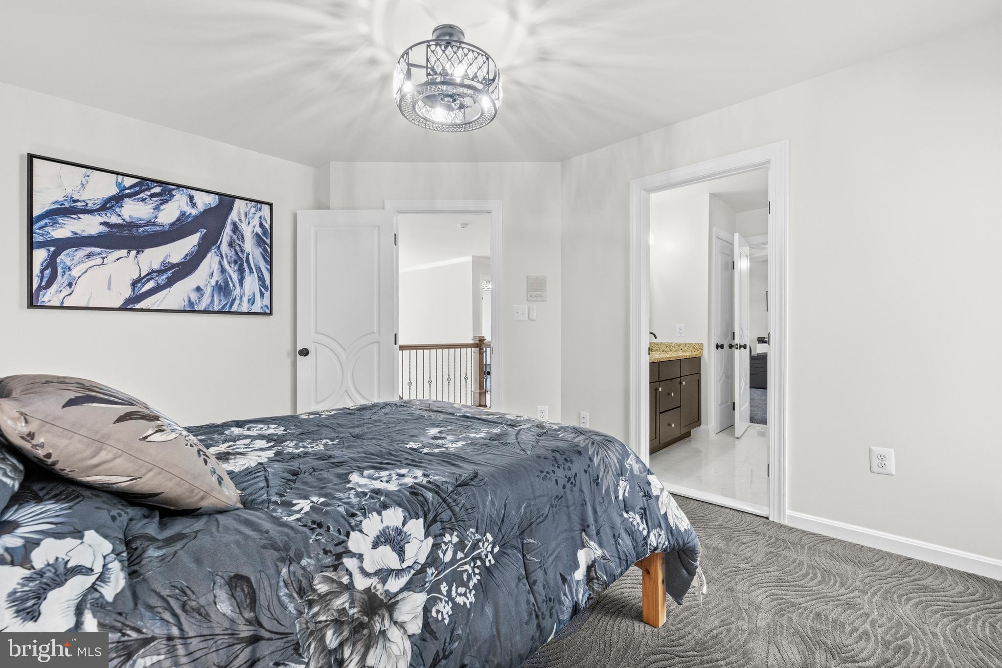 RIDGEGATE WOODS - Residential