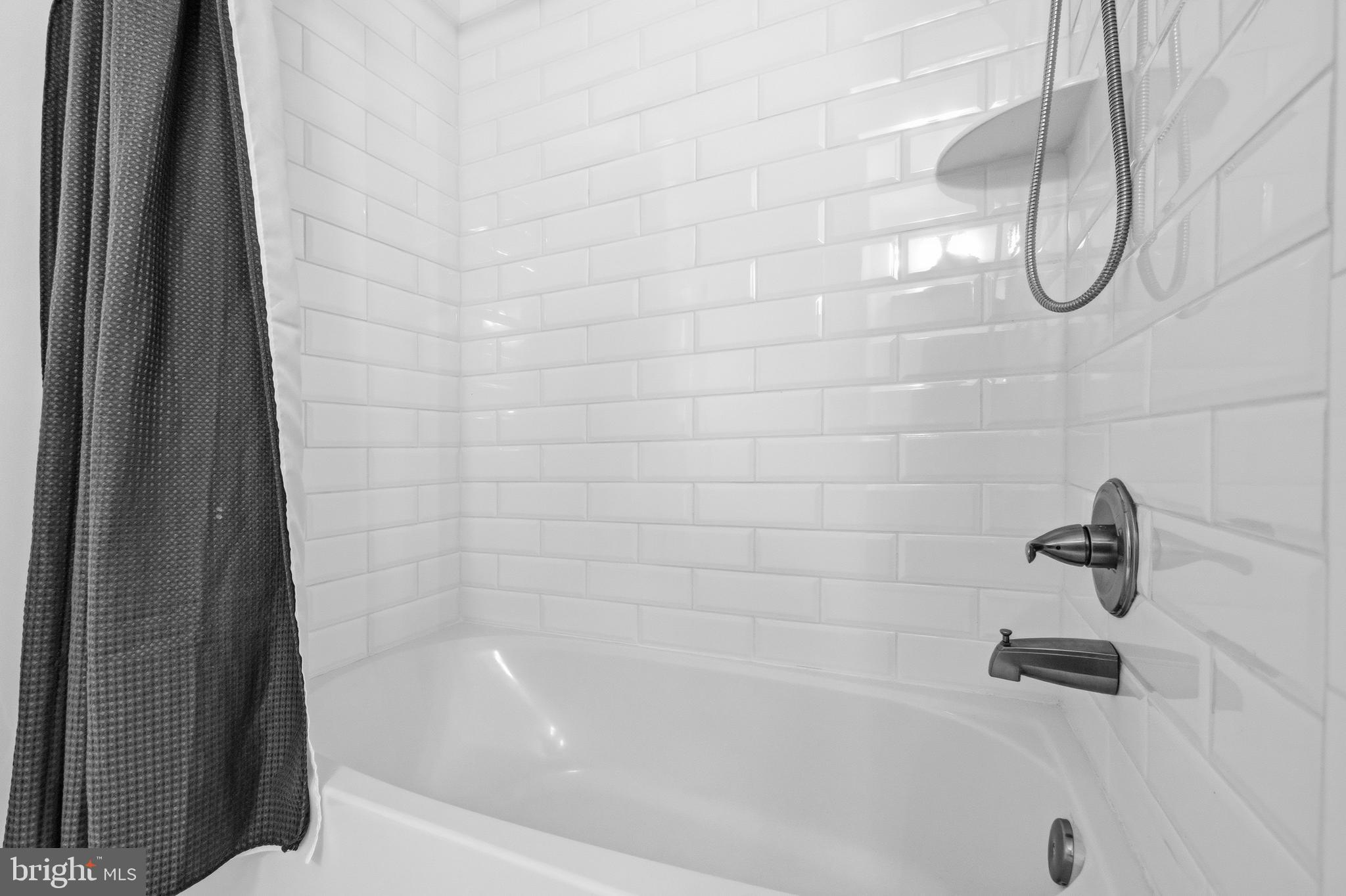 RIDGEGATE WOODS - Residential