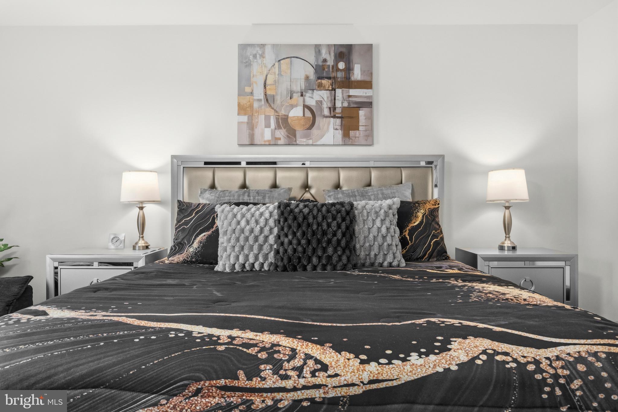 RIDGEGATE WOODS - Residential