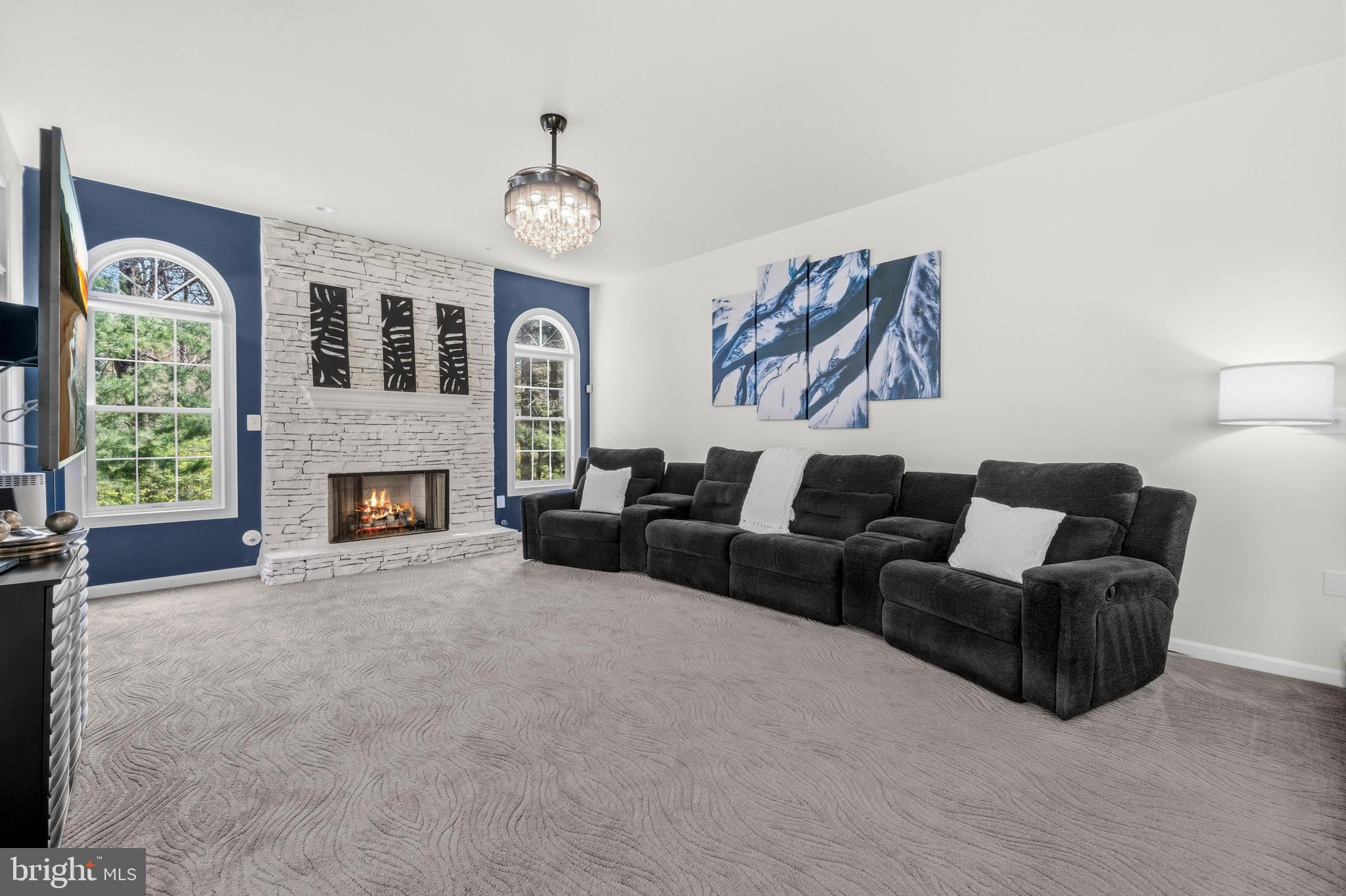 RIDGEGATE WOODS - Residential