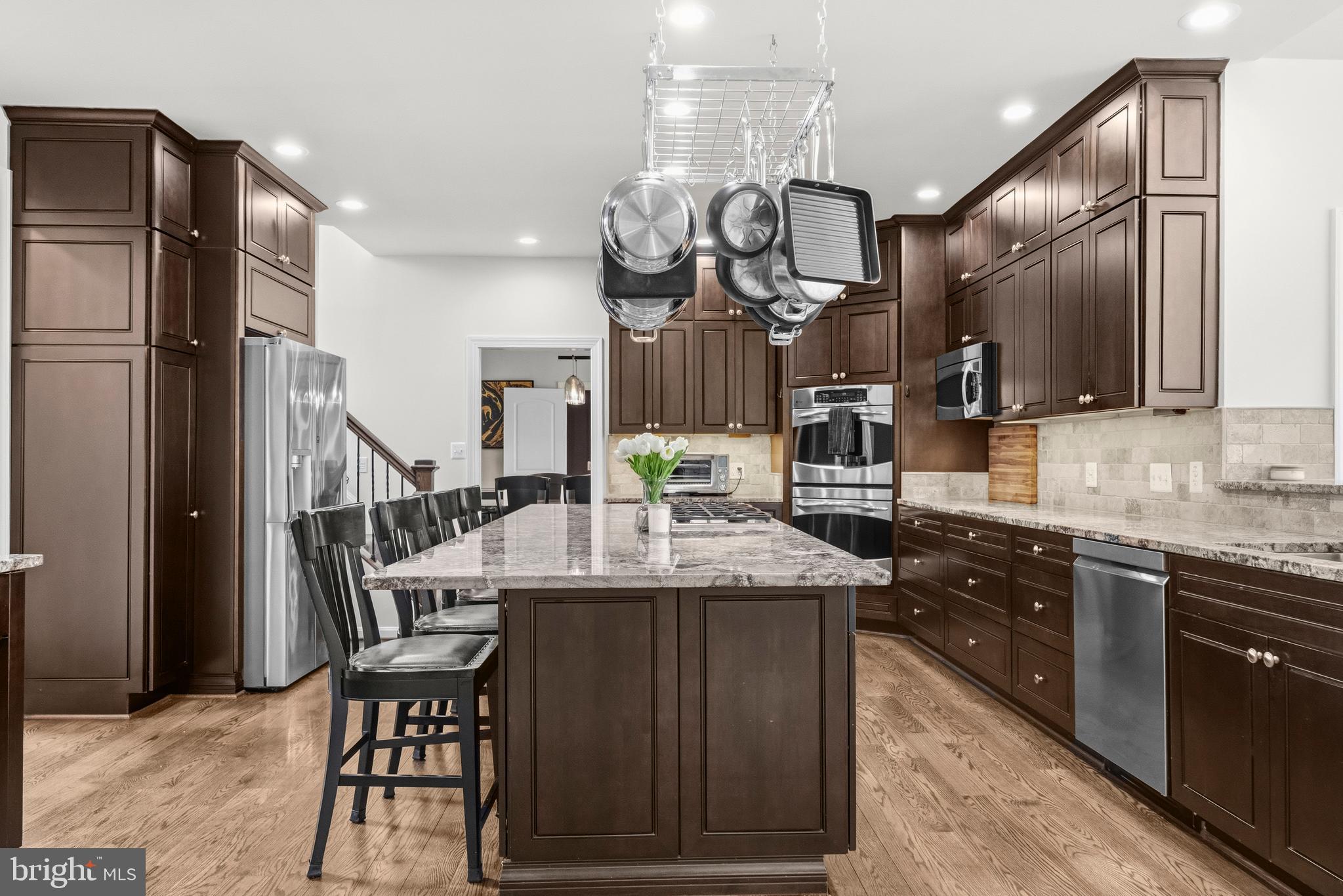 RIDGEGATE WOODS - Residential