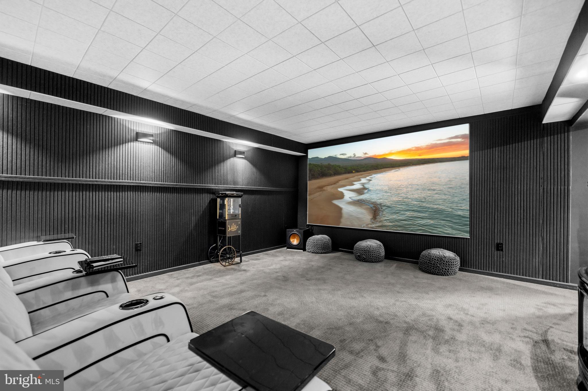 RIDGEGATE WOODS - Residential