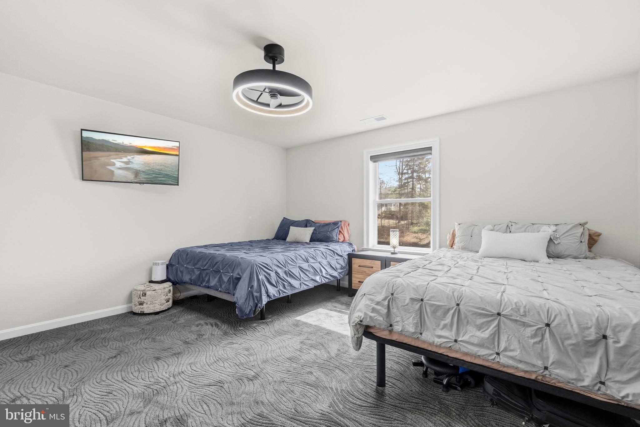 RIDGEGATE WOODS - Residential