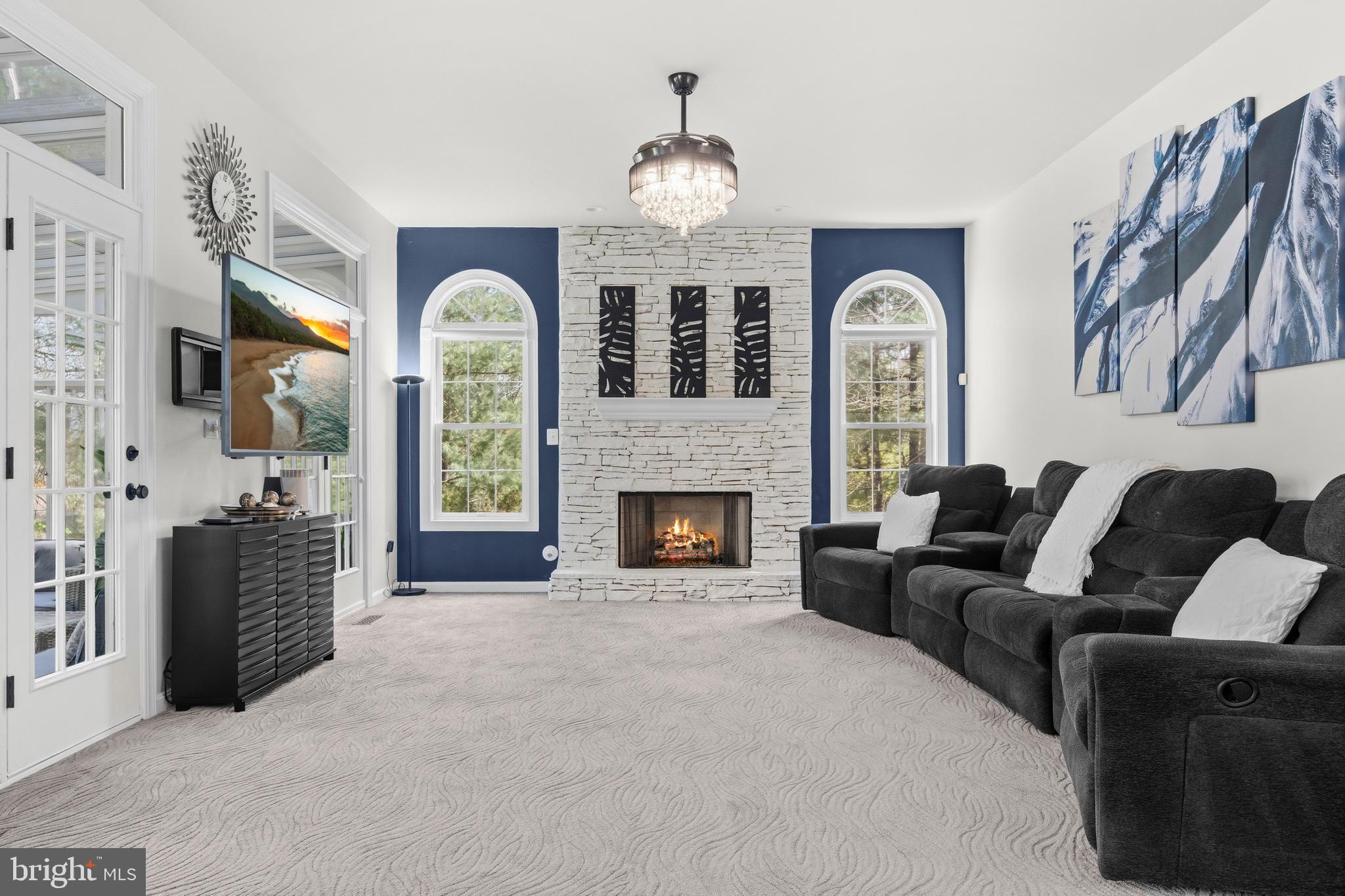 RIDGEGATE WOODS - Residential