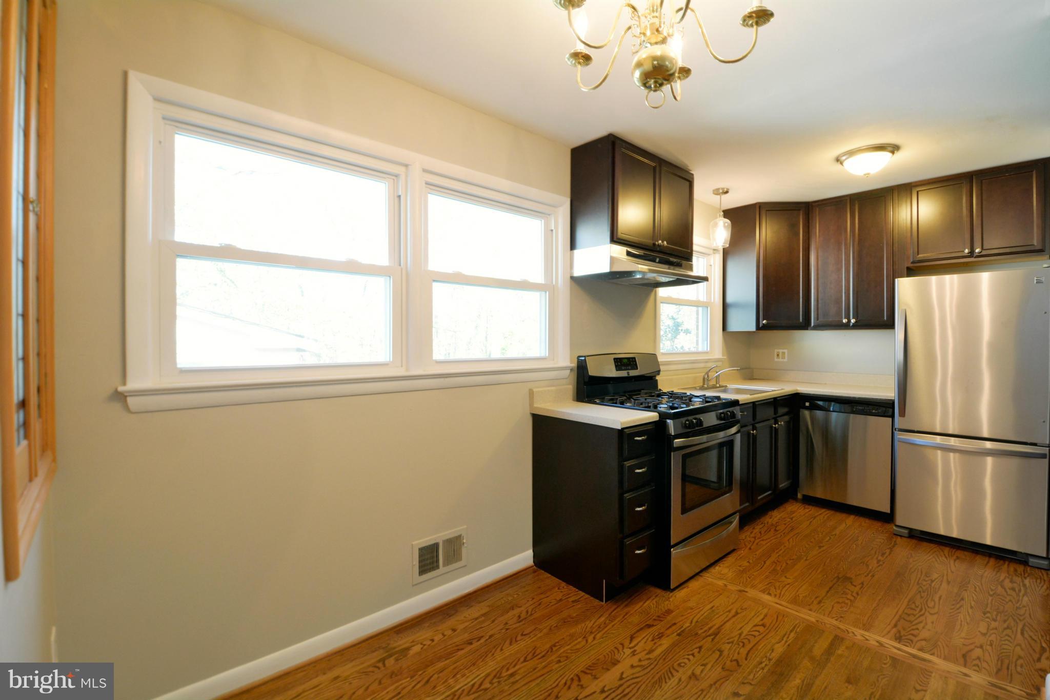 BON AIR - Residential Lease