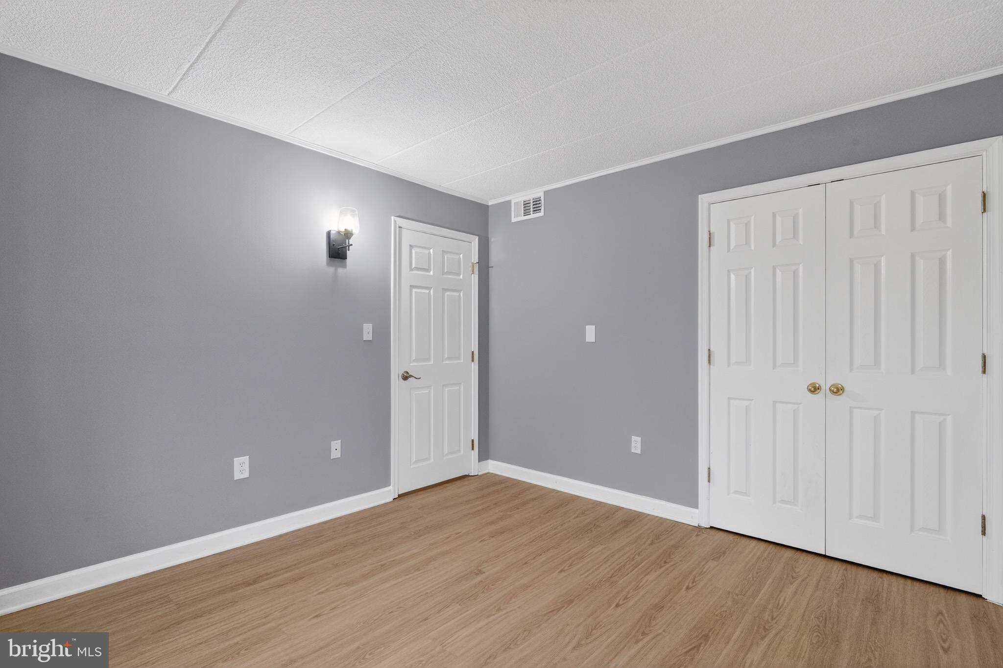 HERMITAGE WOODS - Residential