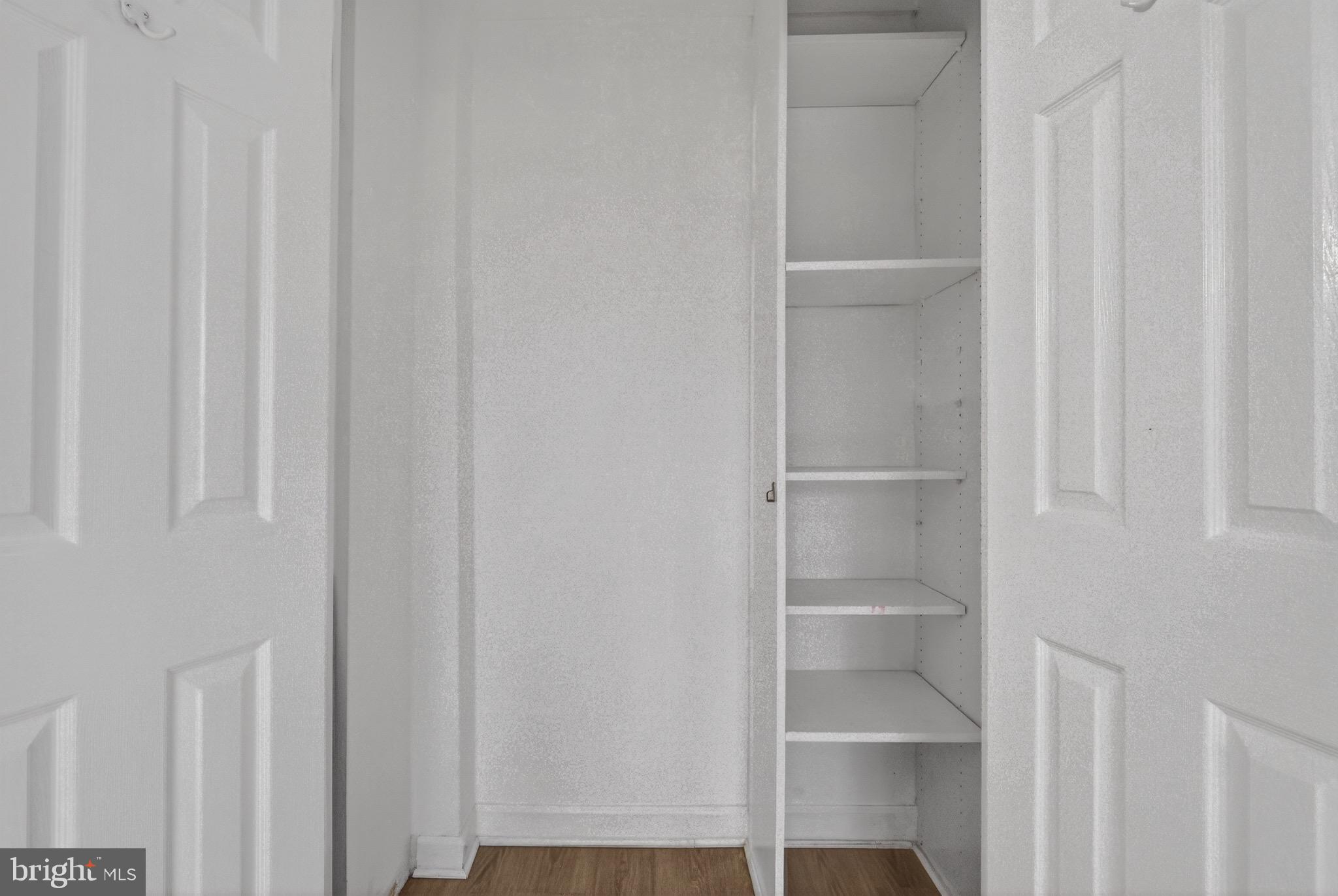 HERMITAGE WOODS - Residential