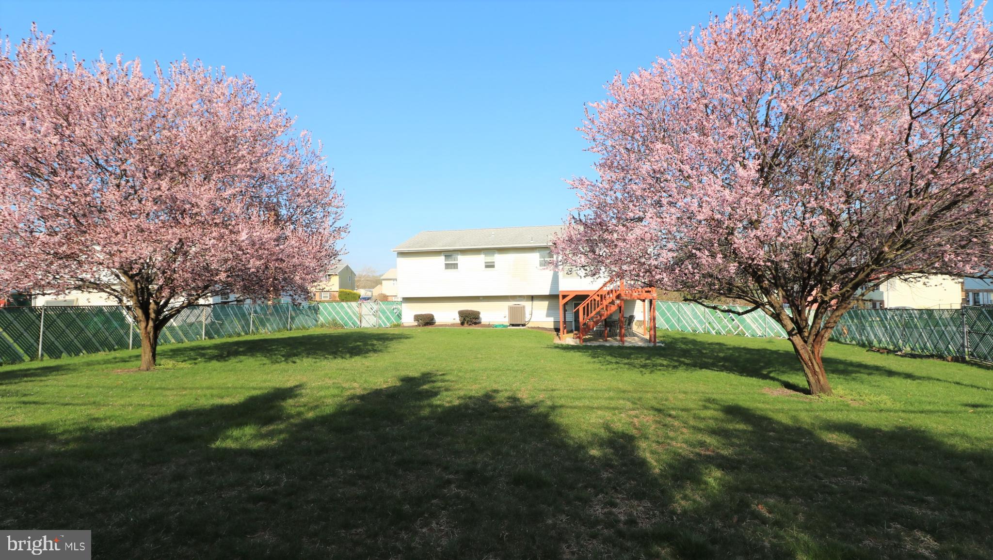 DEERFIELD - Residential