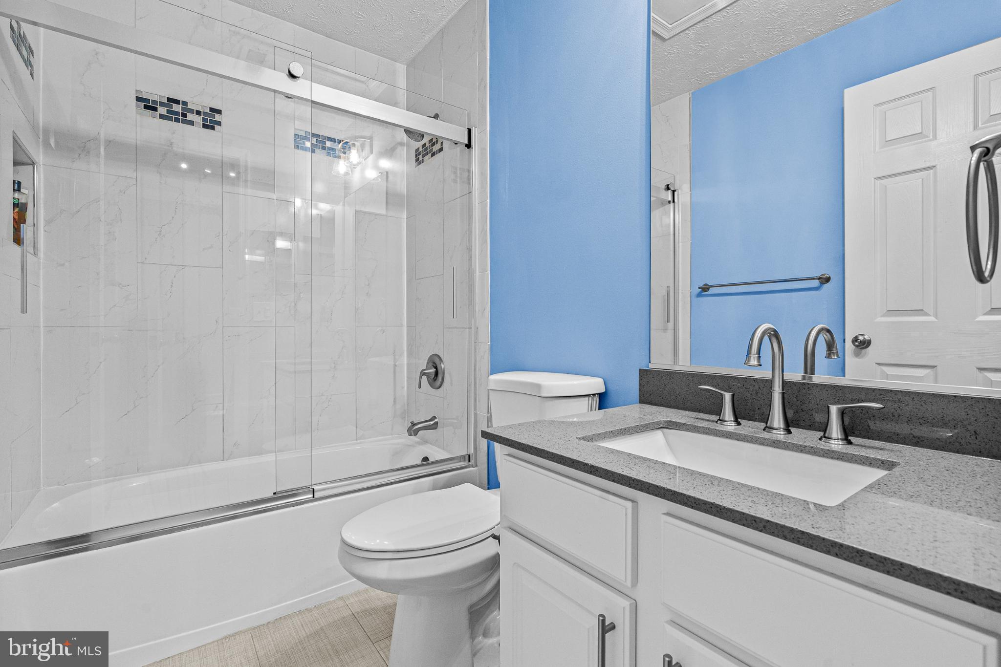 EAGLES LANDING - Residential Lease