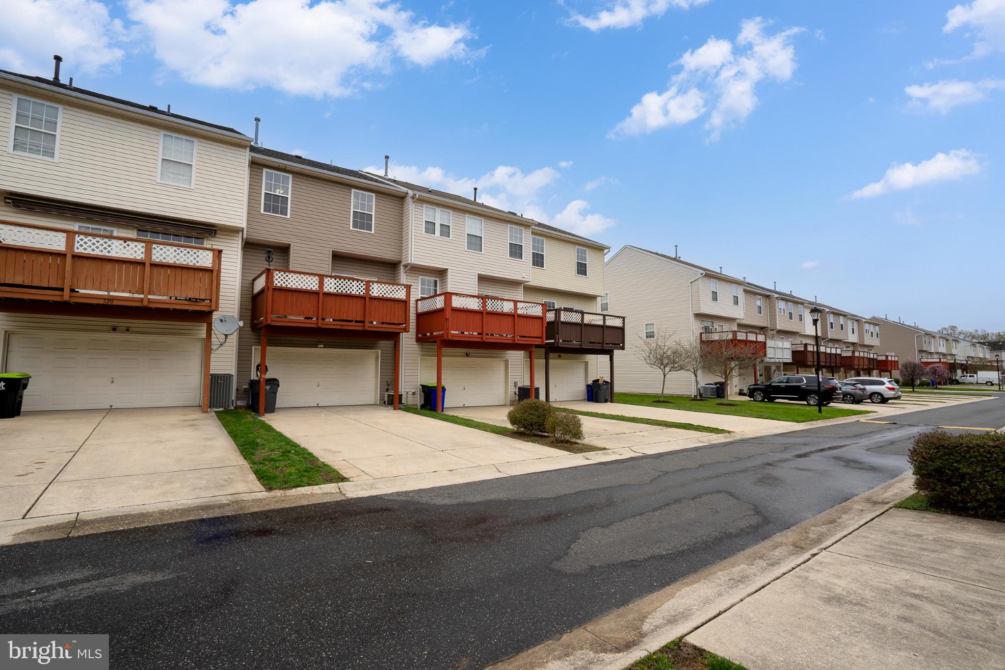 EAGLES LANDING - Residential Lease