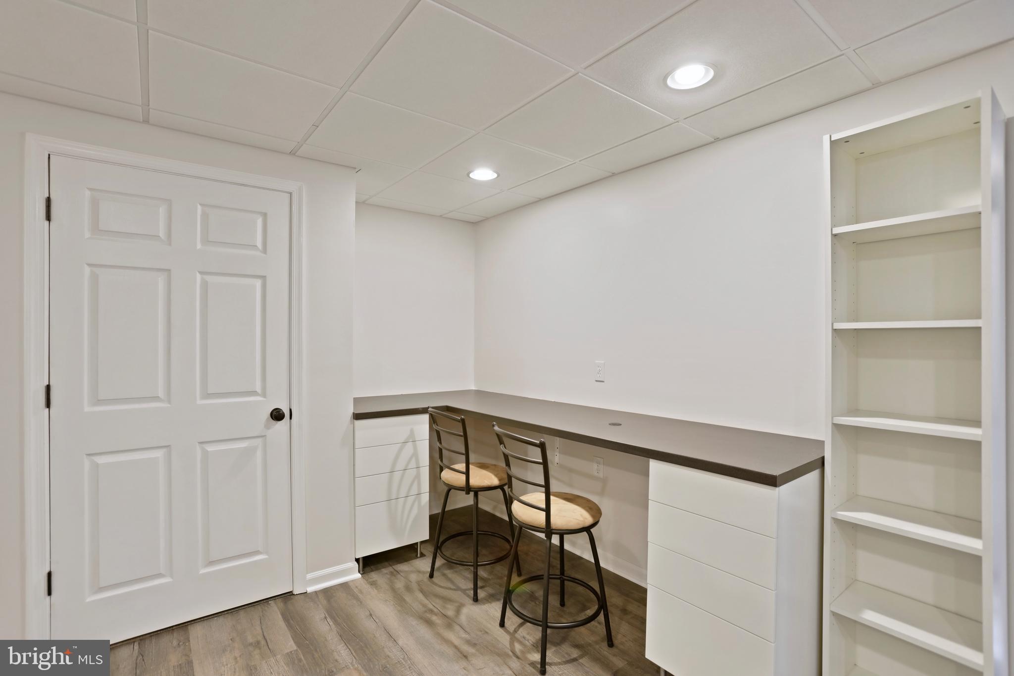 EASTLAND - Residential