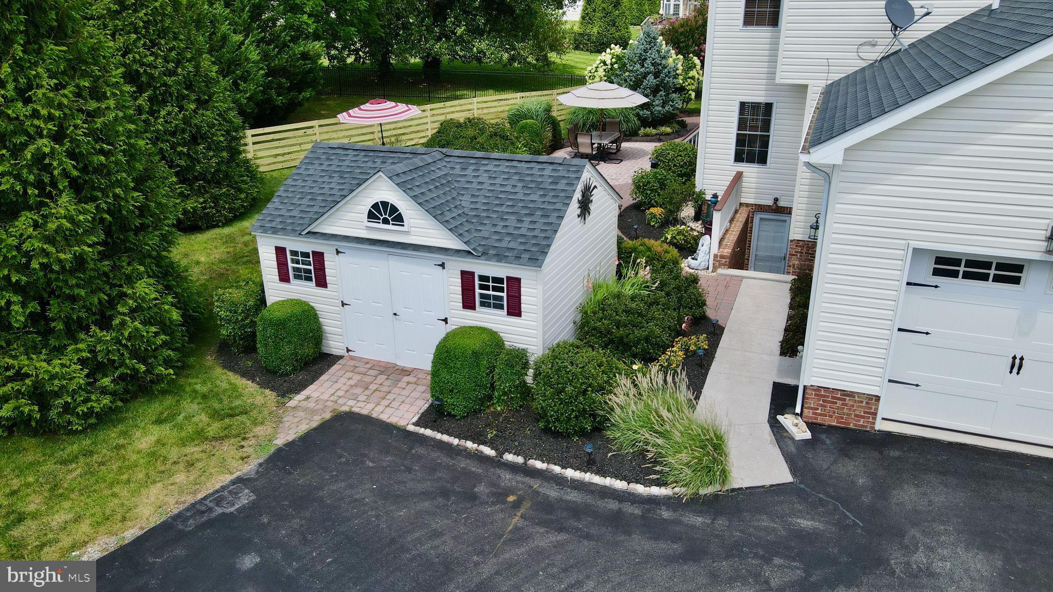 EASTLAND - Residential