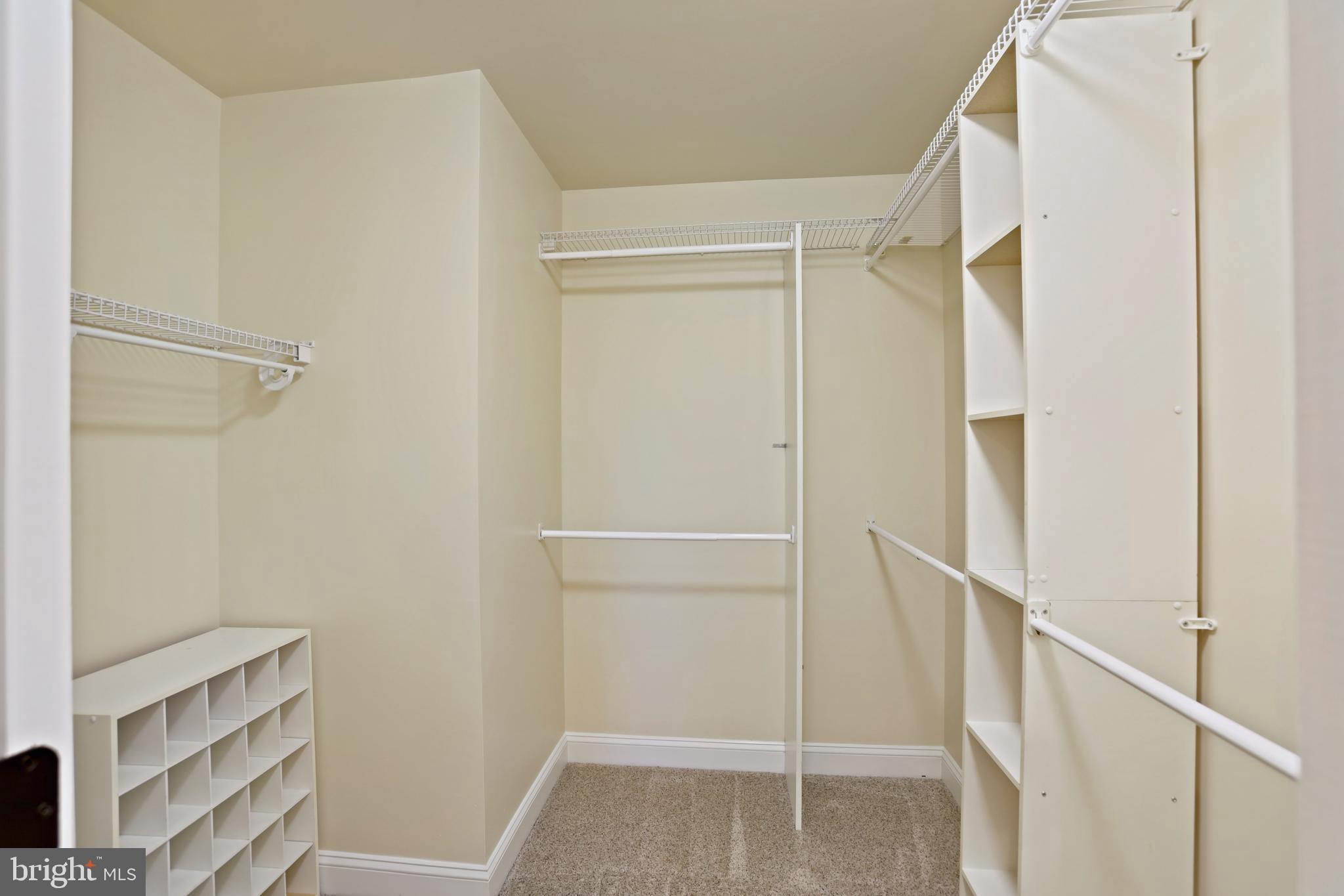 EASTLAND - Residential