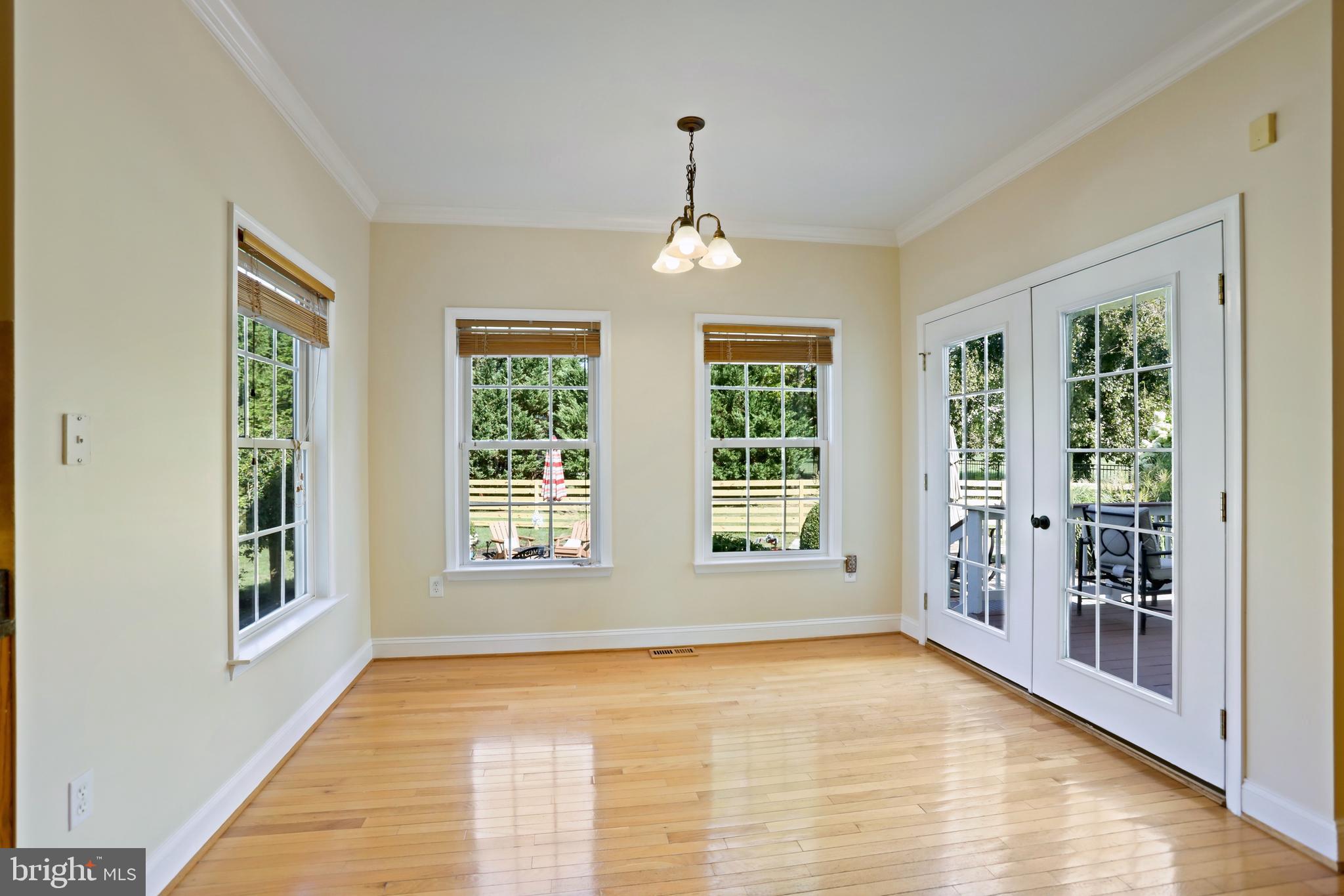 EASTLAND - Residential