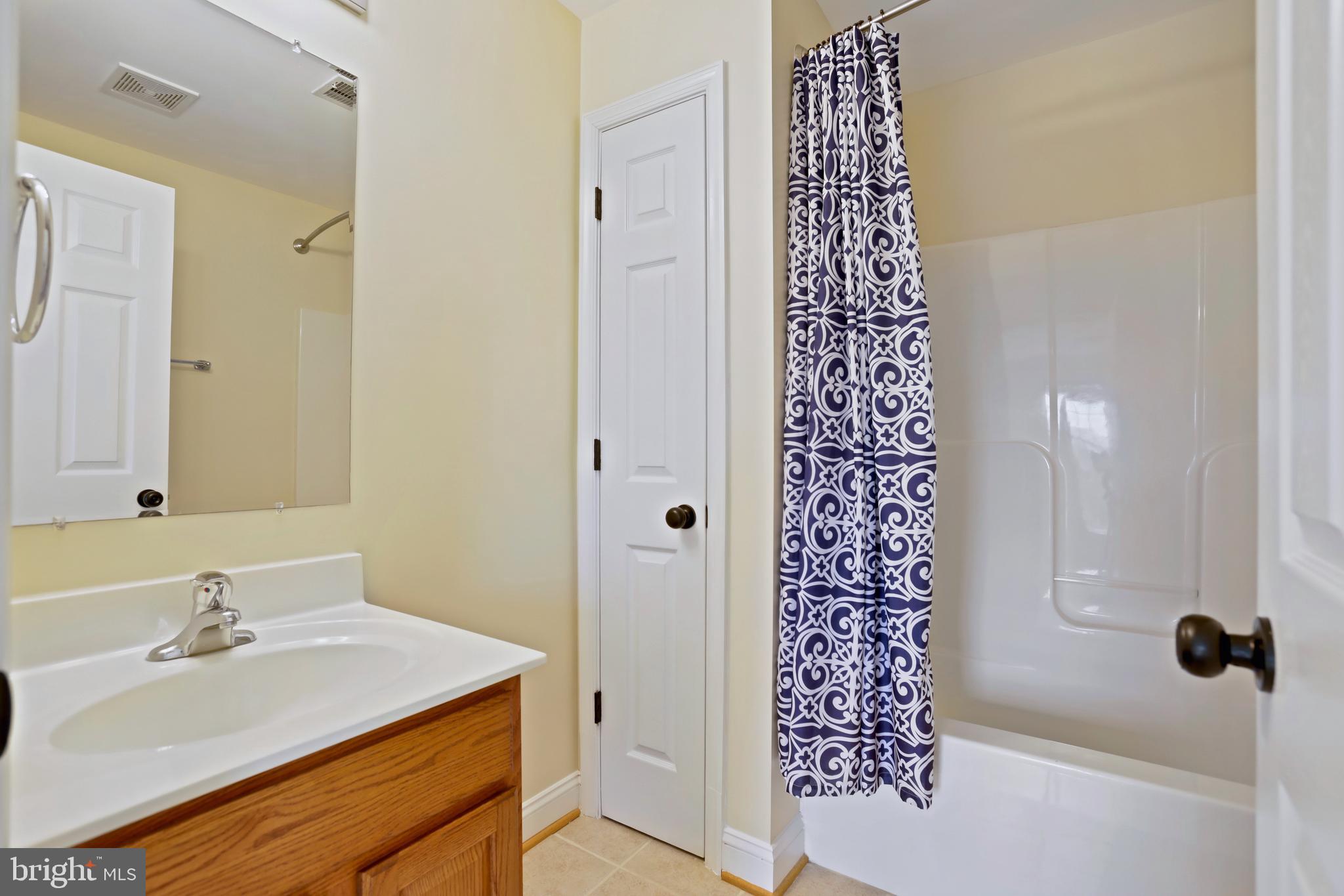 EASTLAND - Residential