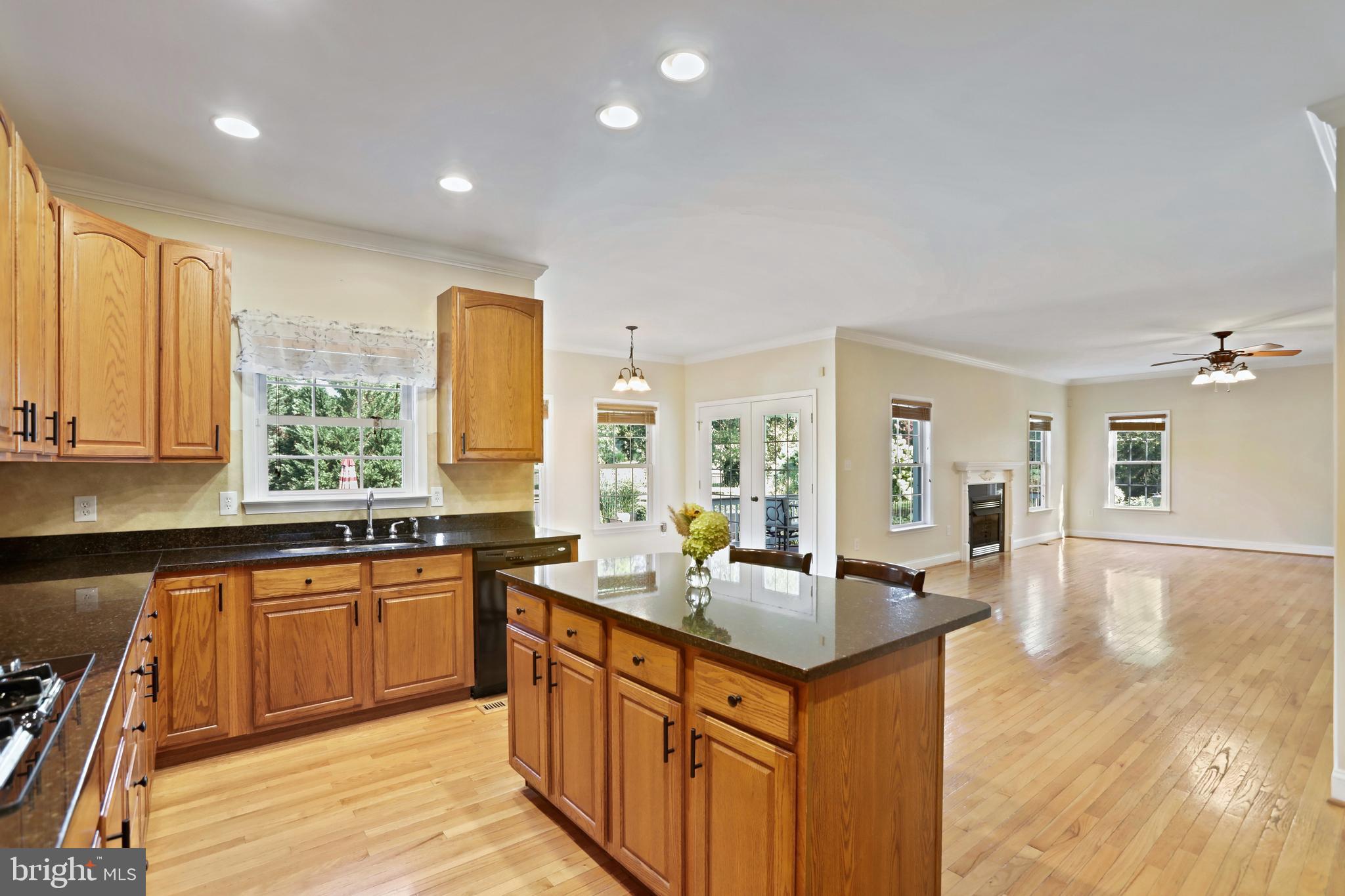 EASTLAND - Residential