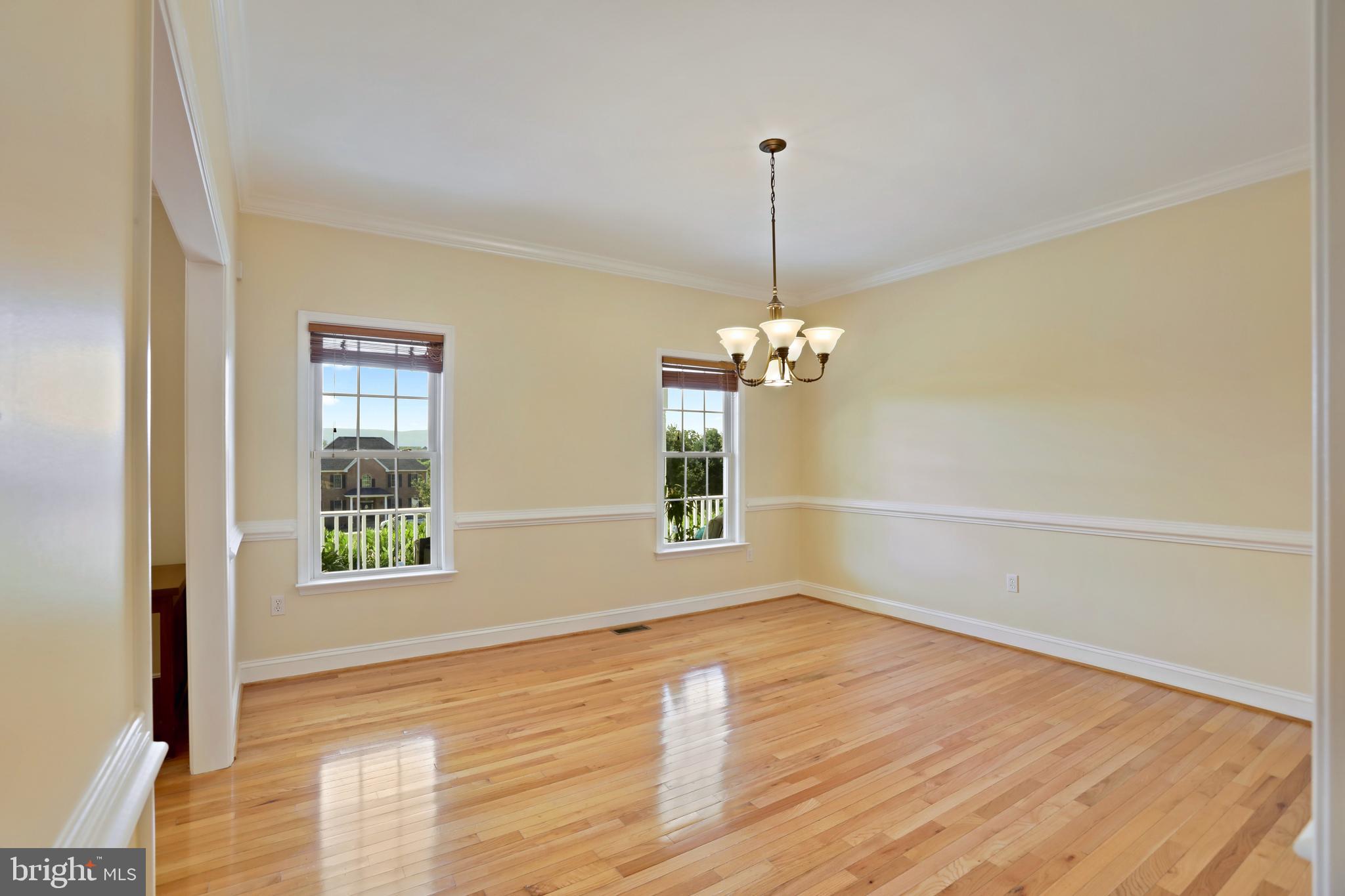 EASTLAND - Residential