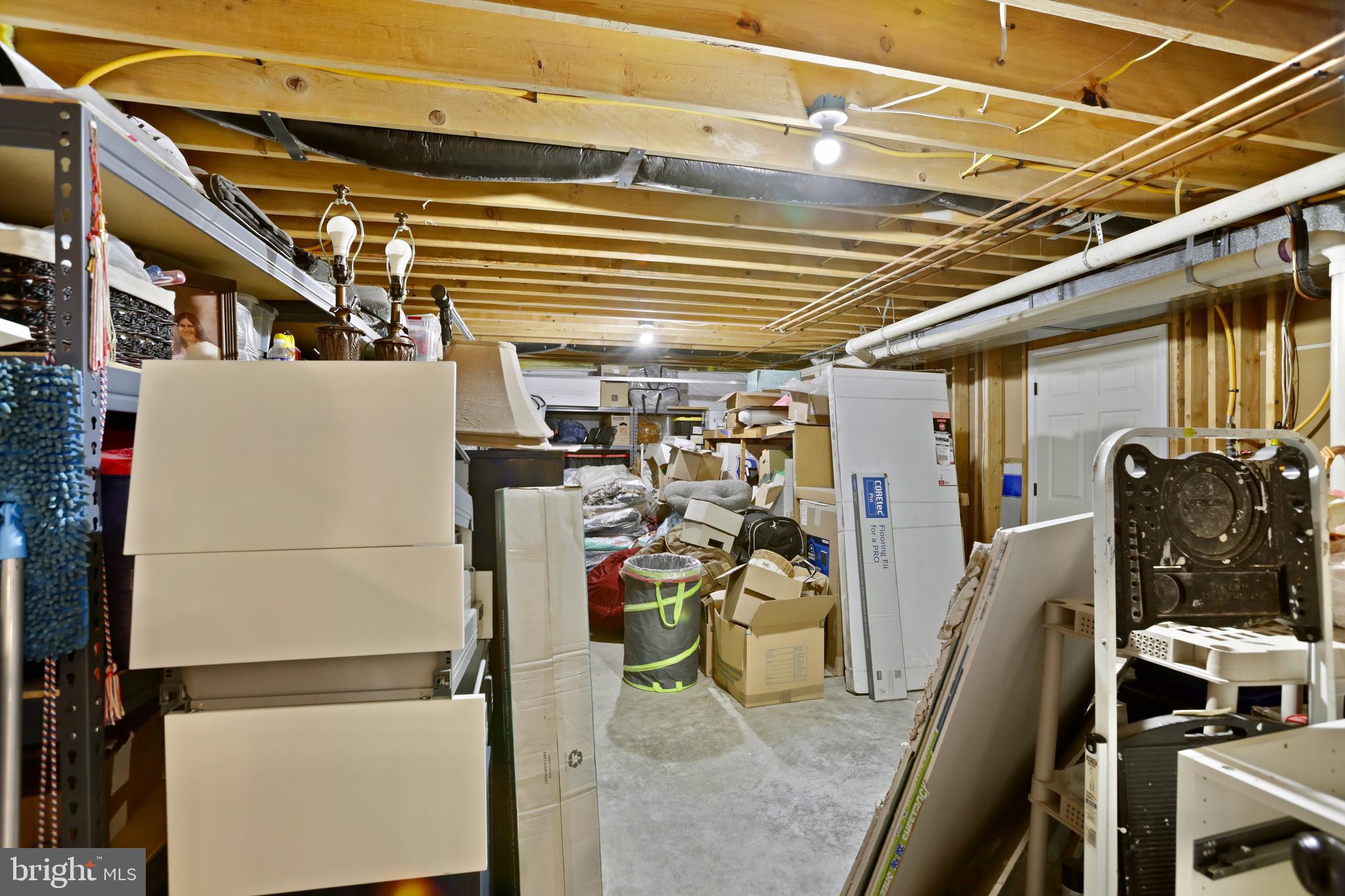 EASTLAND - Residential