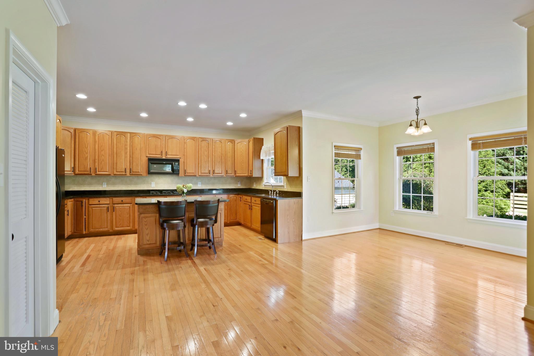 EASTLAND - Residential