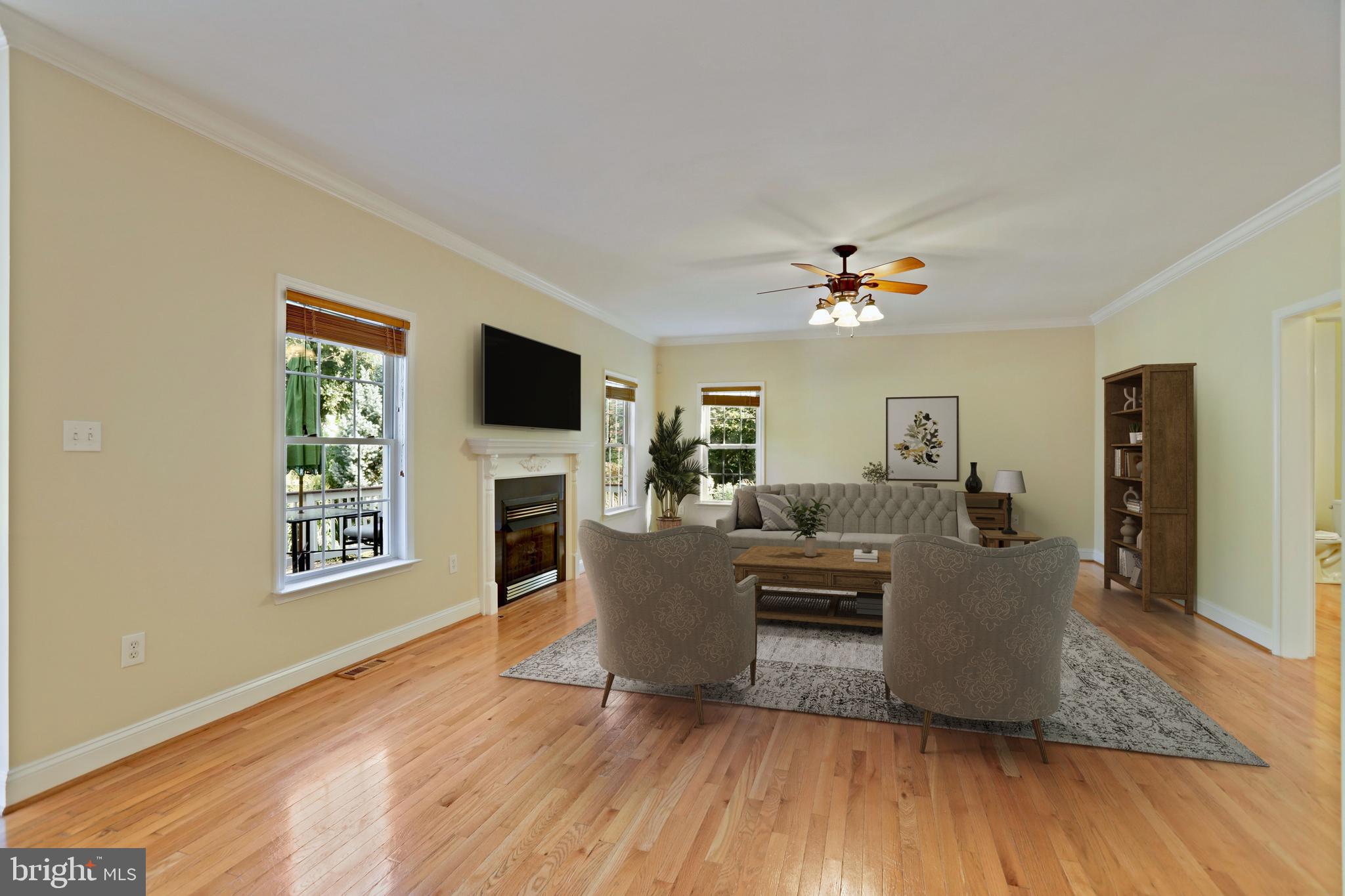 EASTLAND - Residential