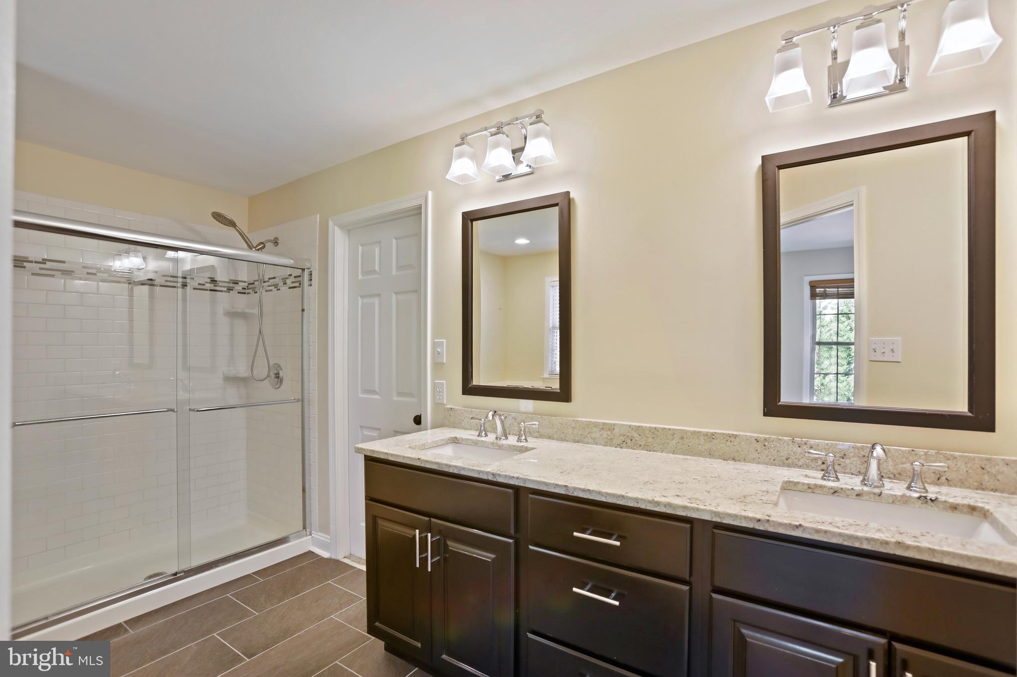 EASTLAND - Residential