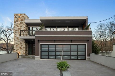 Tiny photo for 182 S Main Street, NEW HOPE, PA 18938 (MLS # PABU2112054)