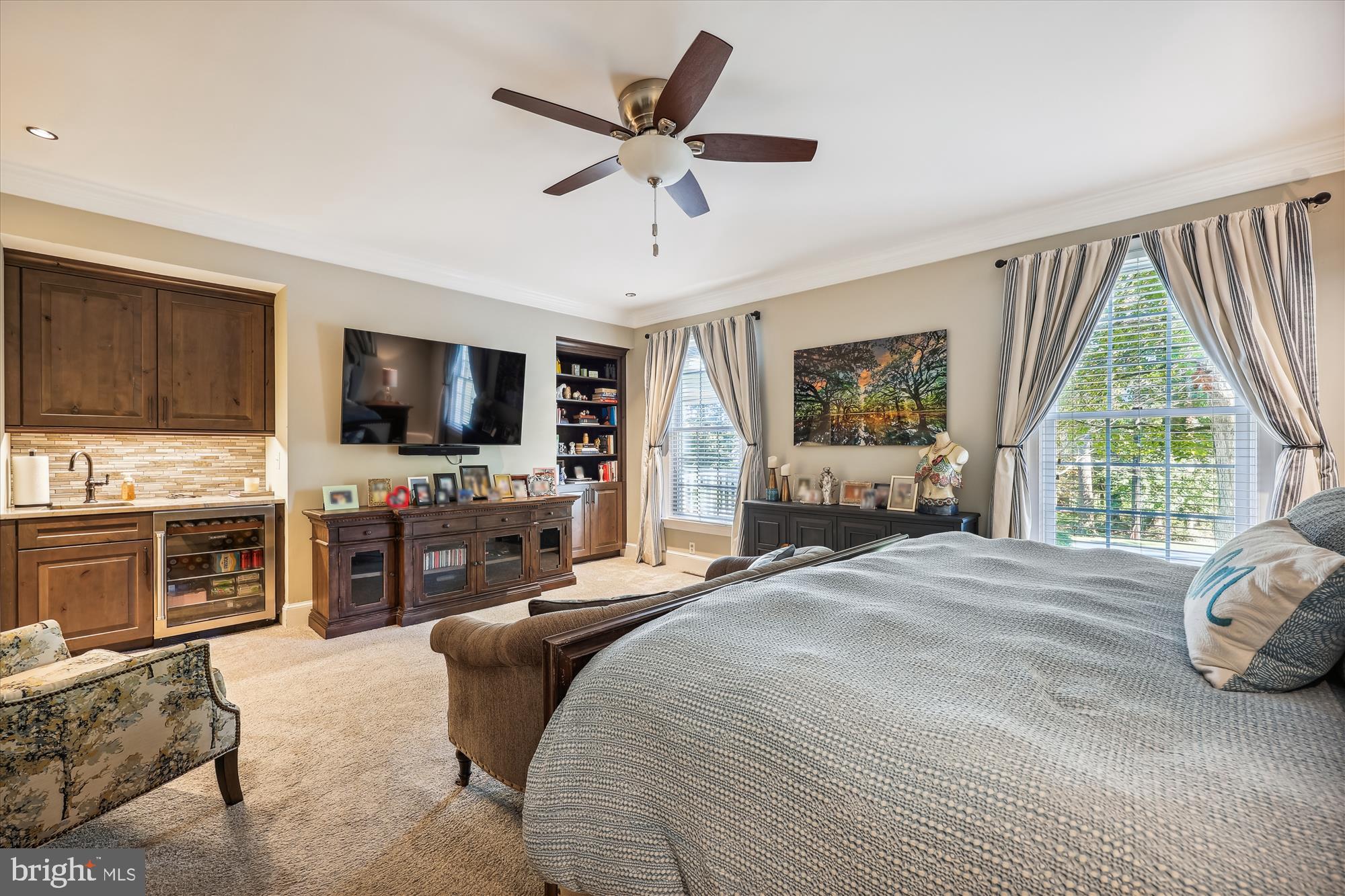 MANOR PARK - Residential