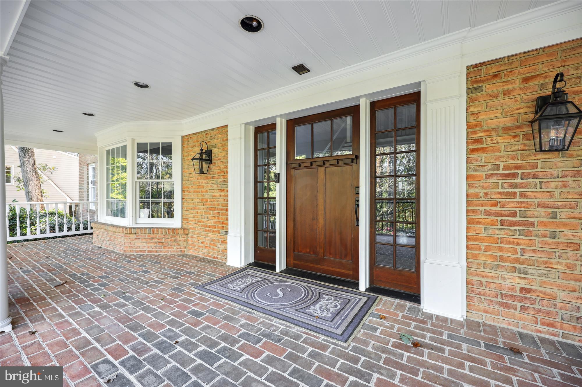 MANOR PARK - Residential