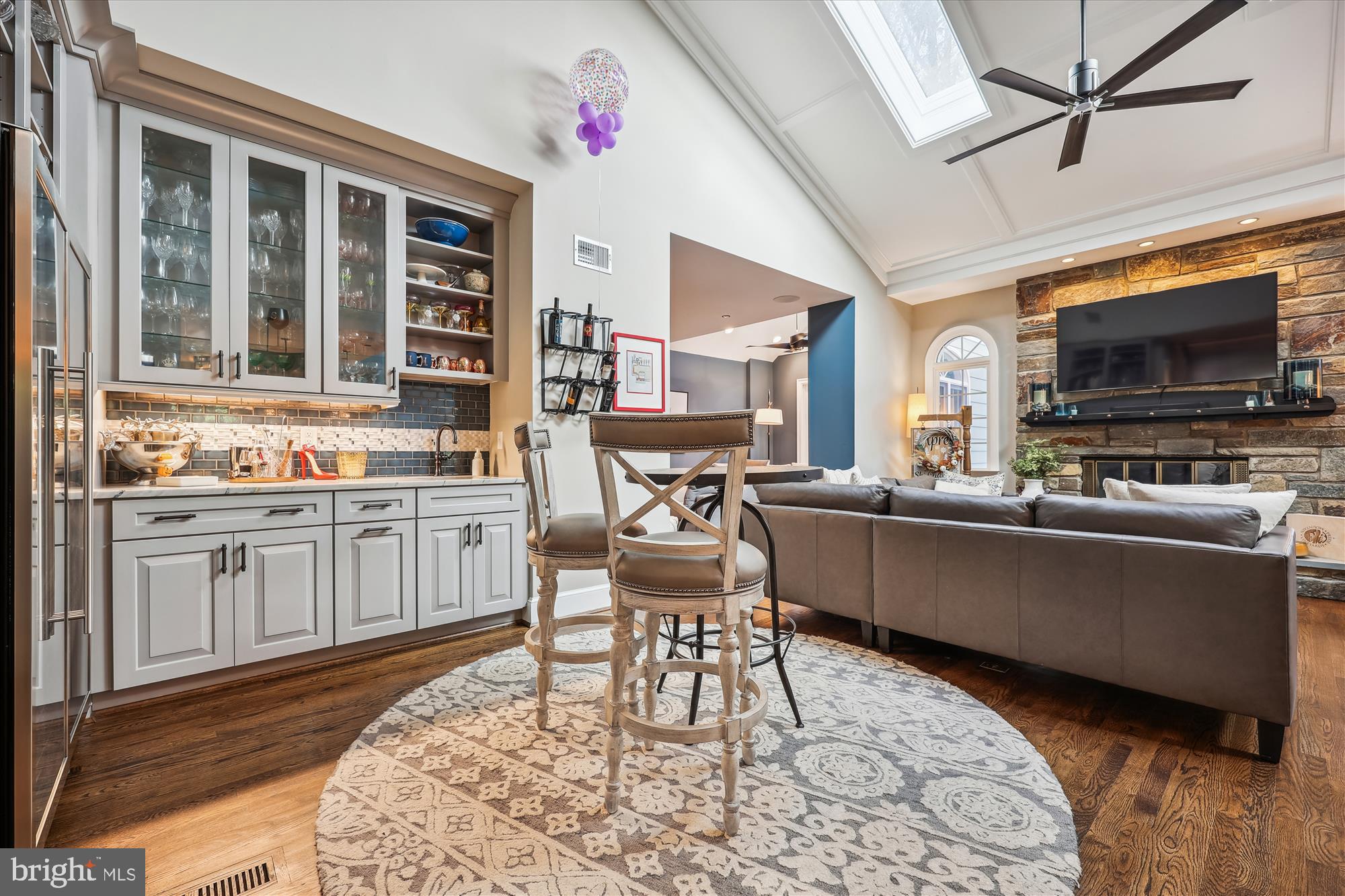 MANOR PARK - Residential