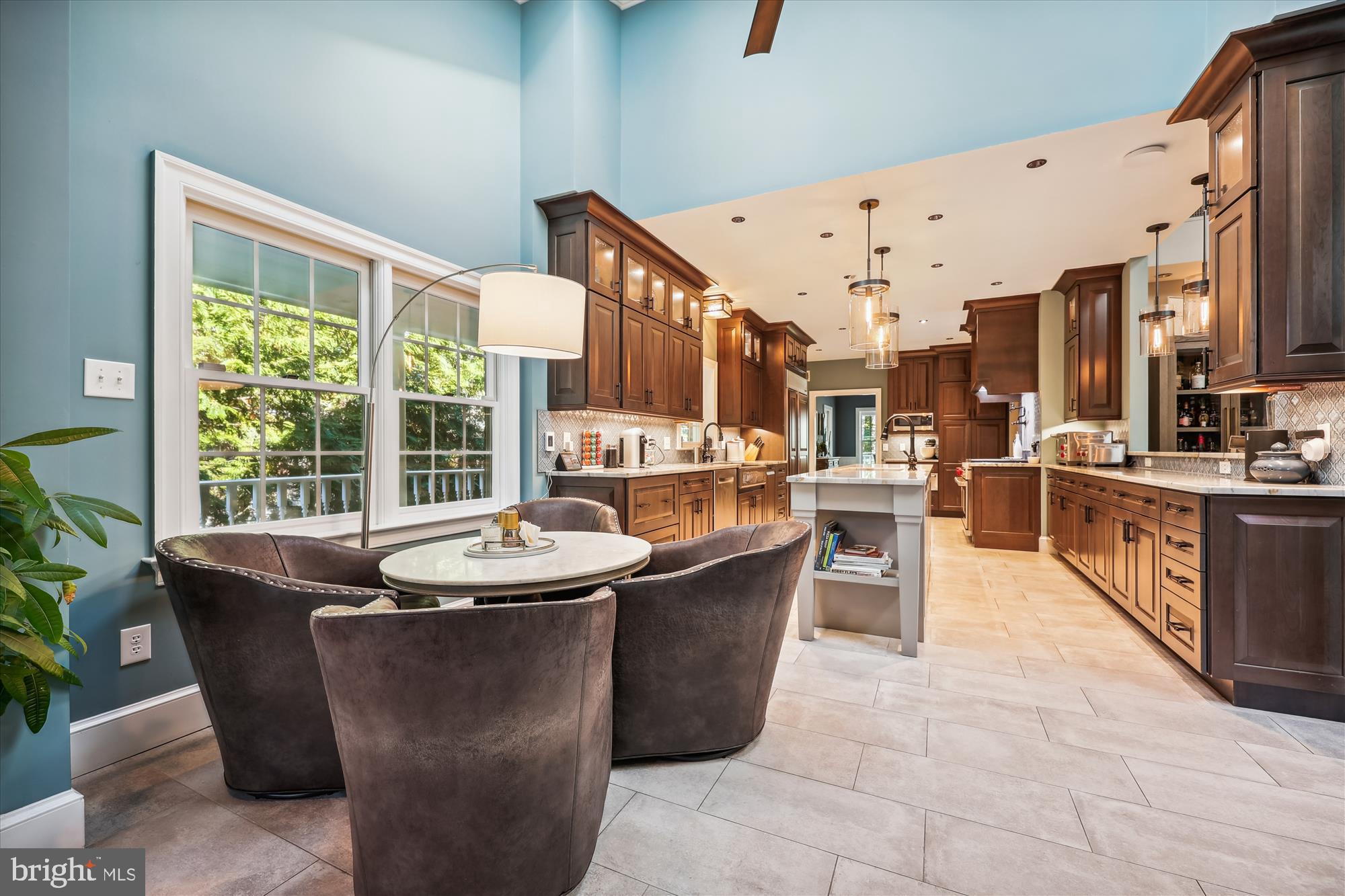 MANOR PARK - Residential