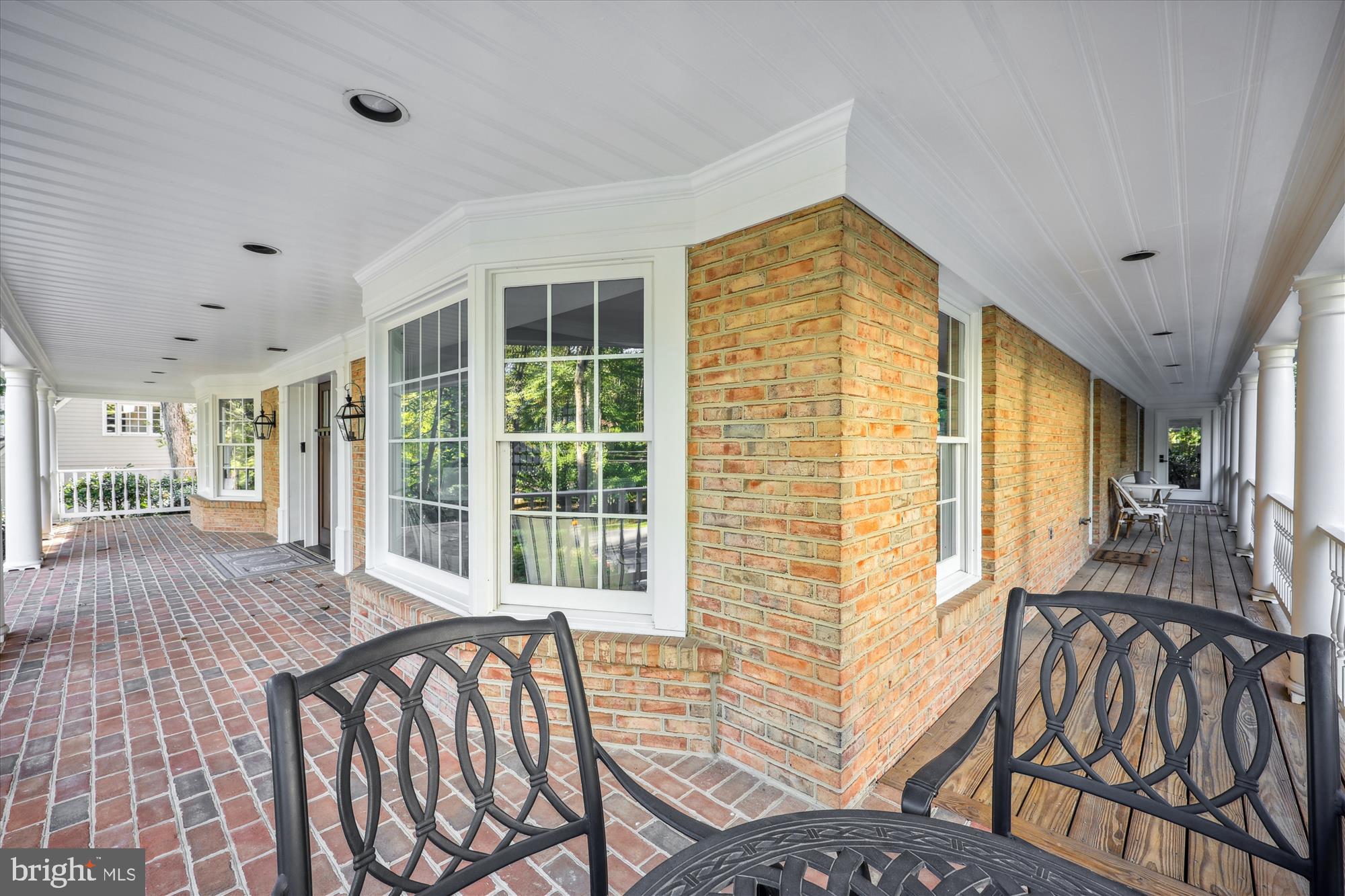 MANOR PARK - Residential