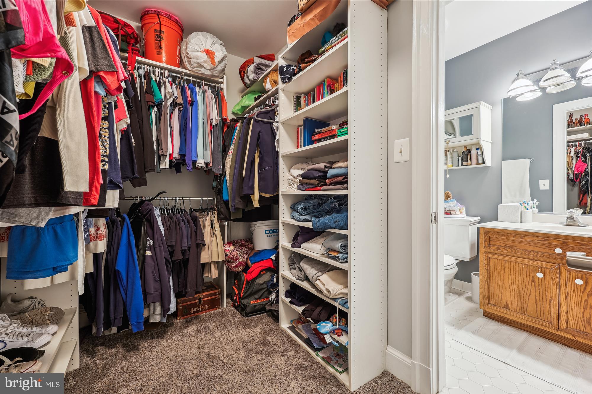 MANOR PARK - Residential