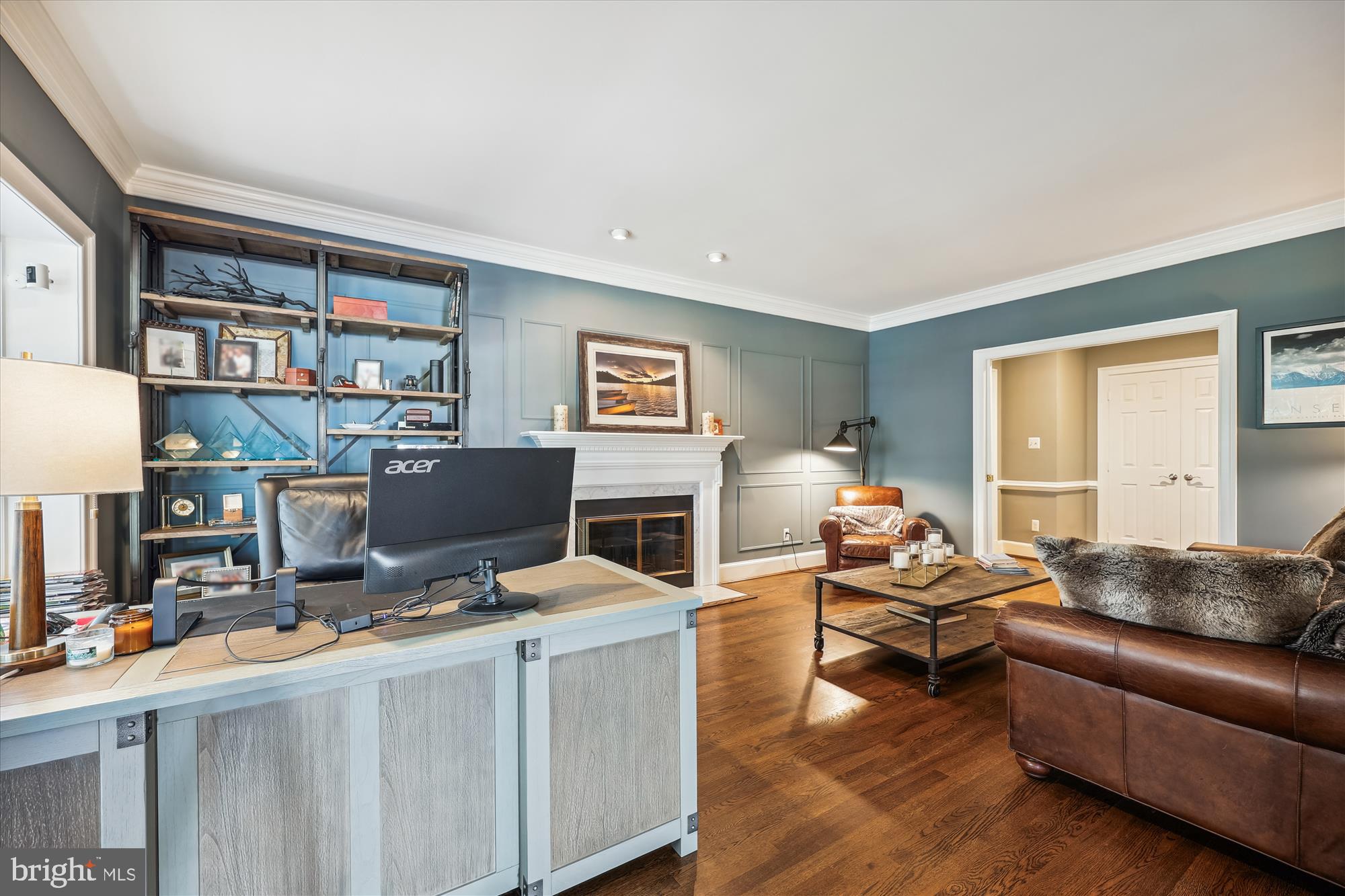 MANOR PARK - Residential