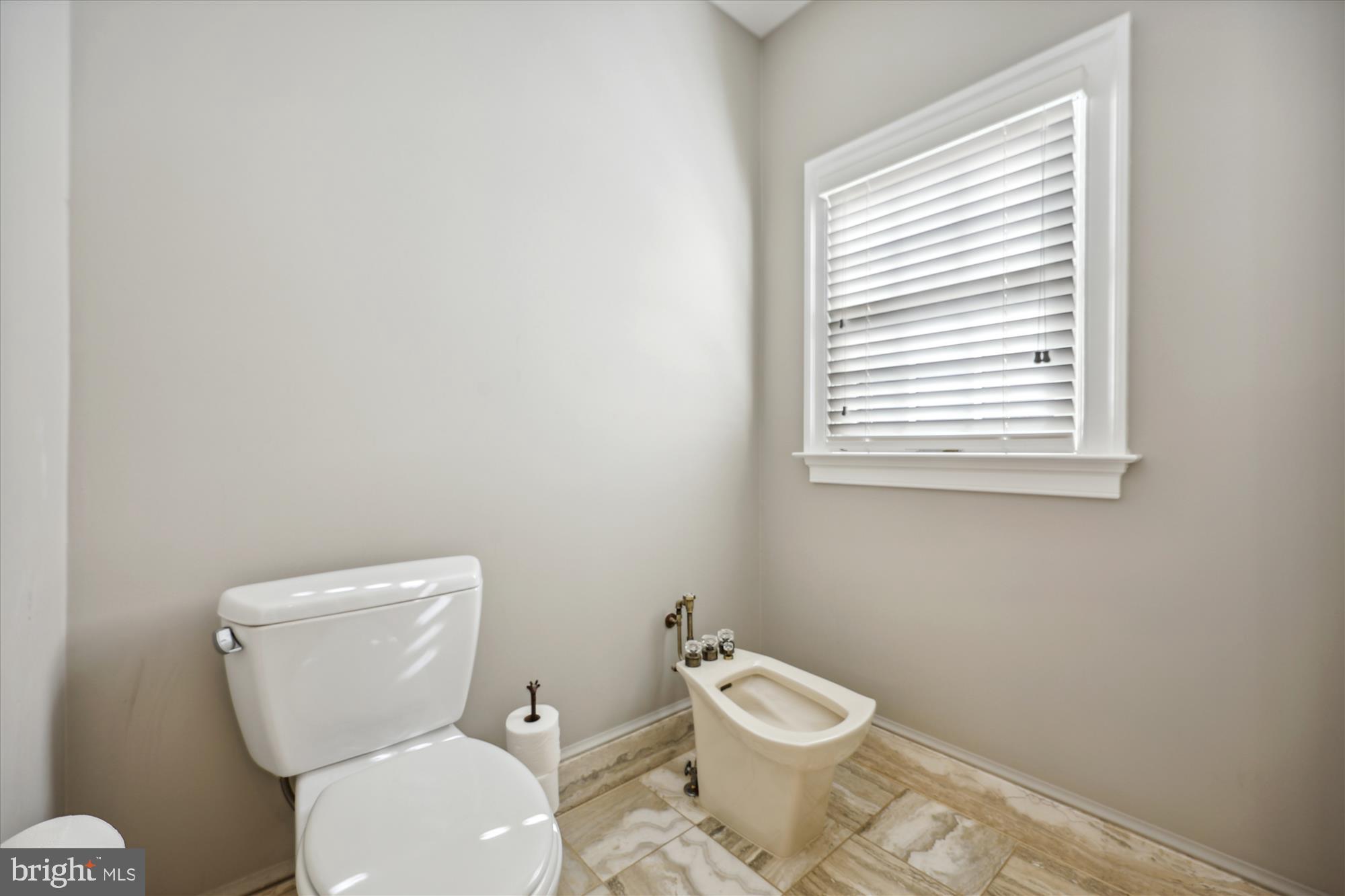 MANOR PARK - Residential