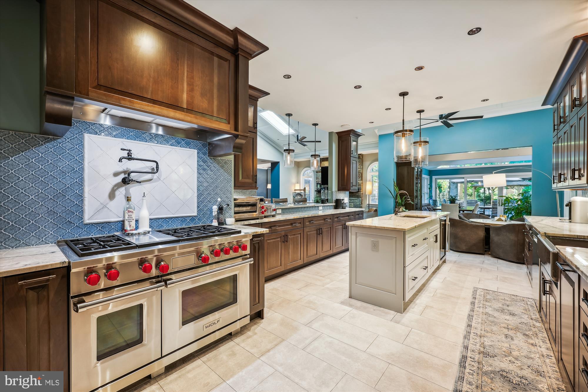 MANOR PARK - Residential