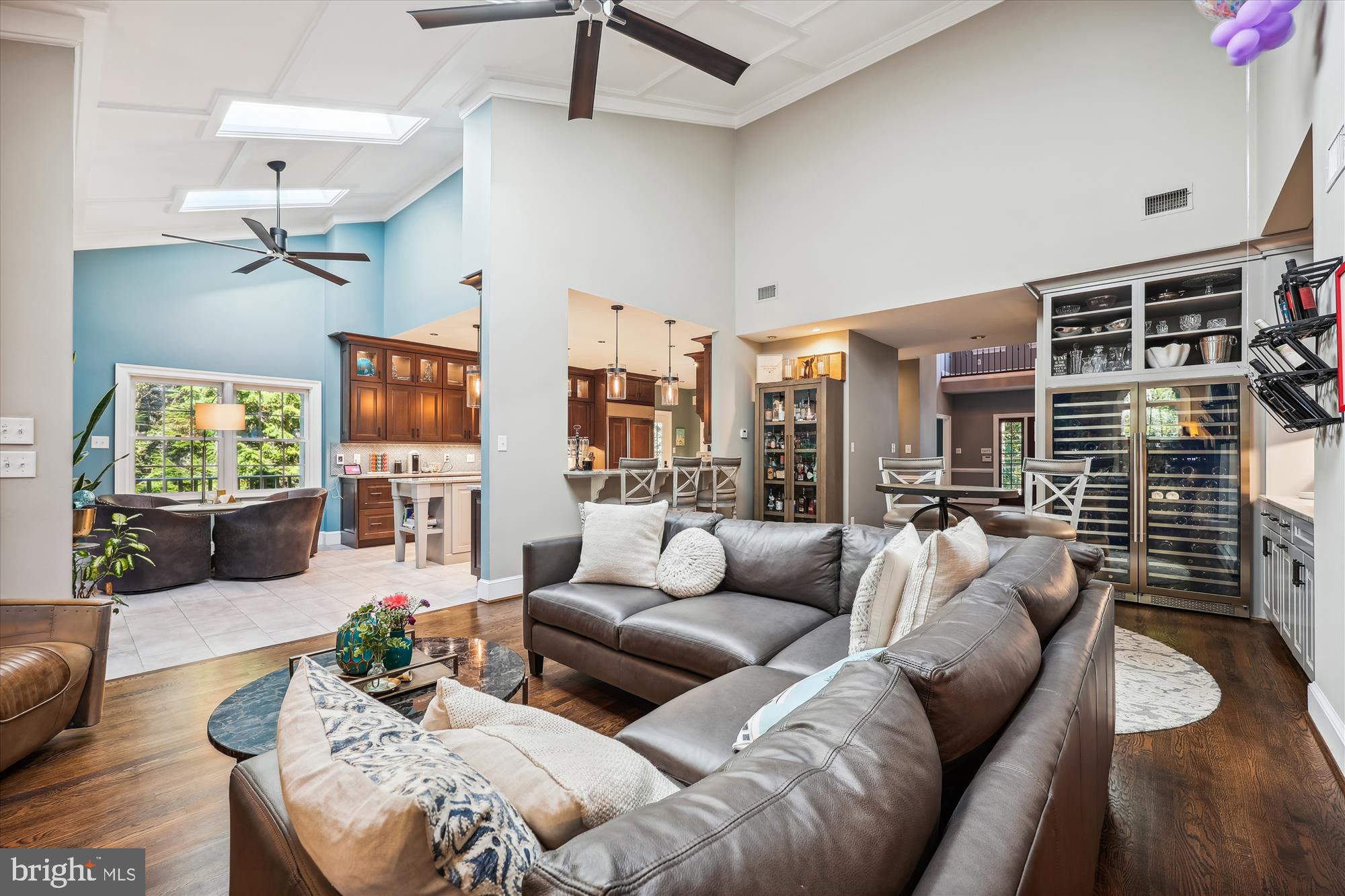 MANOR PARK - Residential