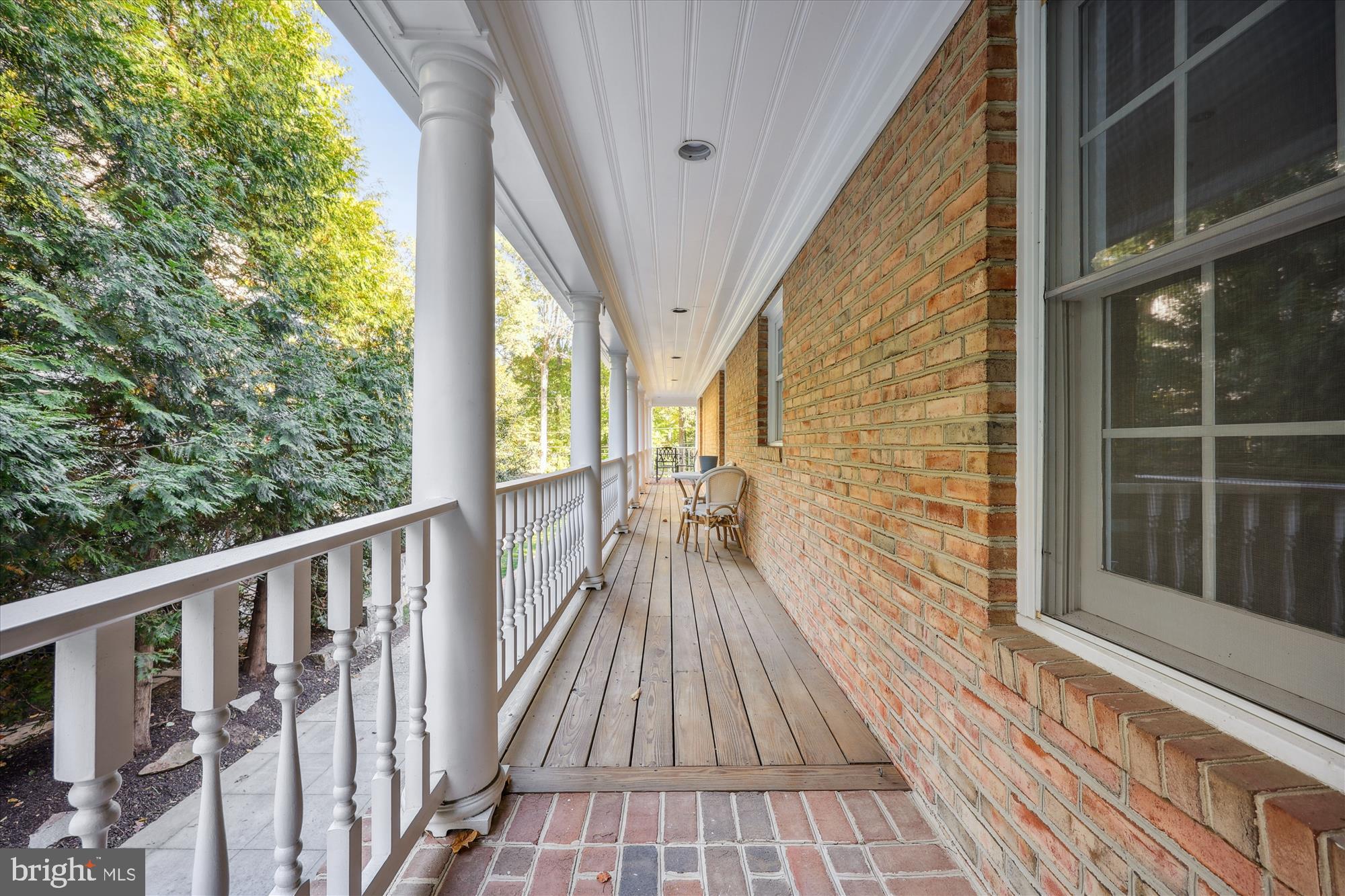 MANOR PARK - Residential