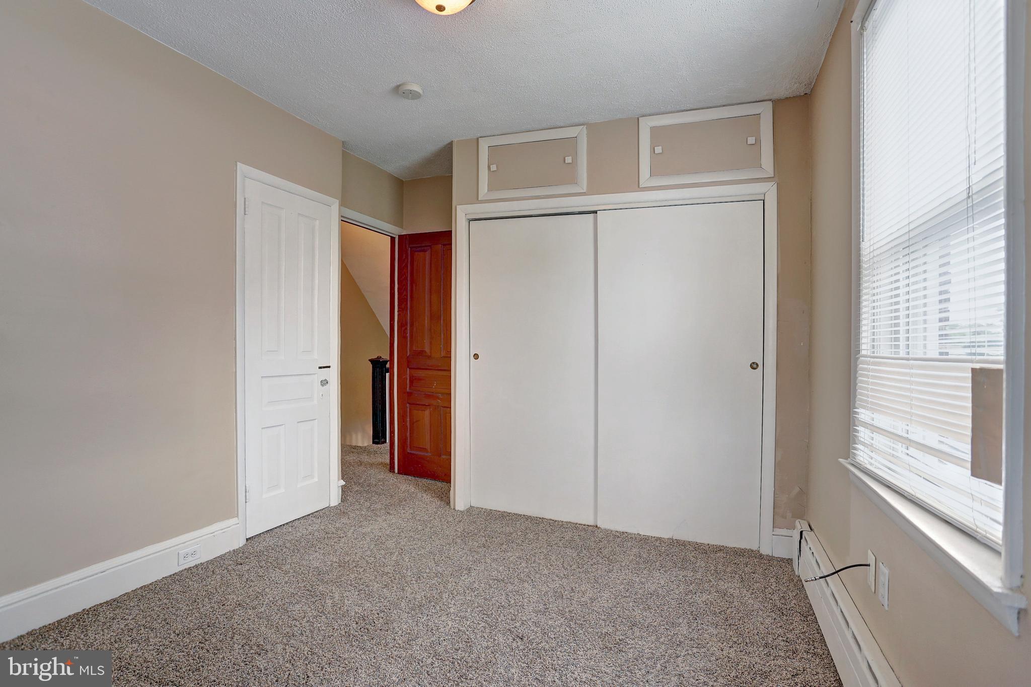 EAST YORK - Residential