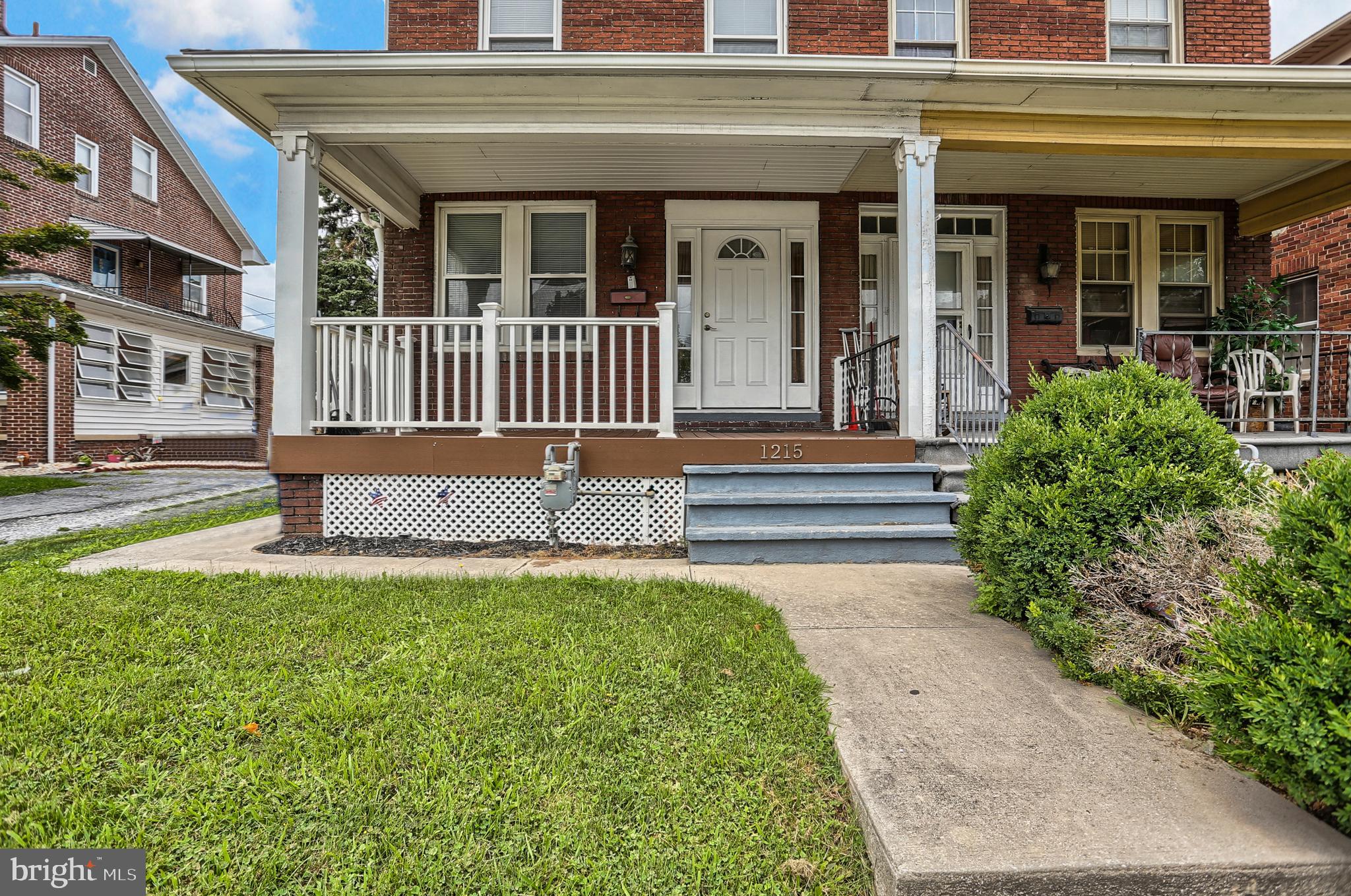 EAST YORK - Residential