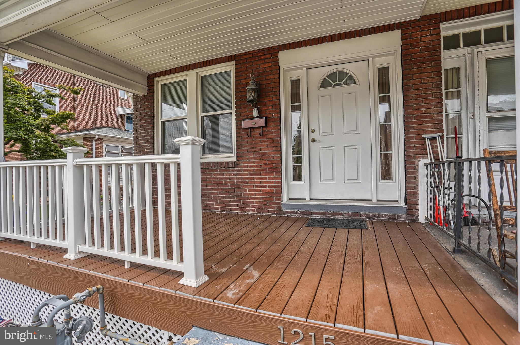 EAST YORK - Residential