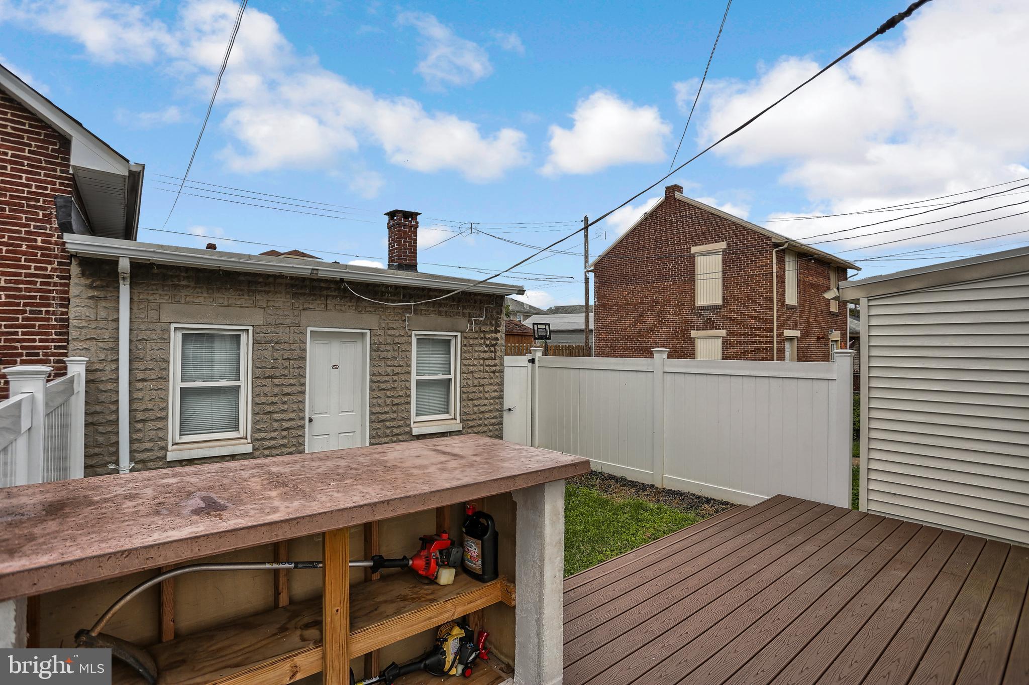 EAST YORK - Residential
