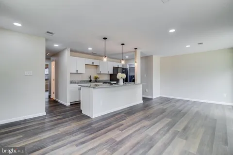 3243 Indian King Court, Waldorf, MD 20602 - #: MDCH2053142