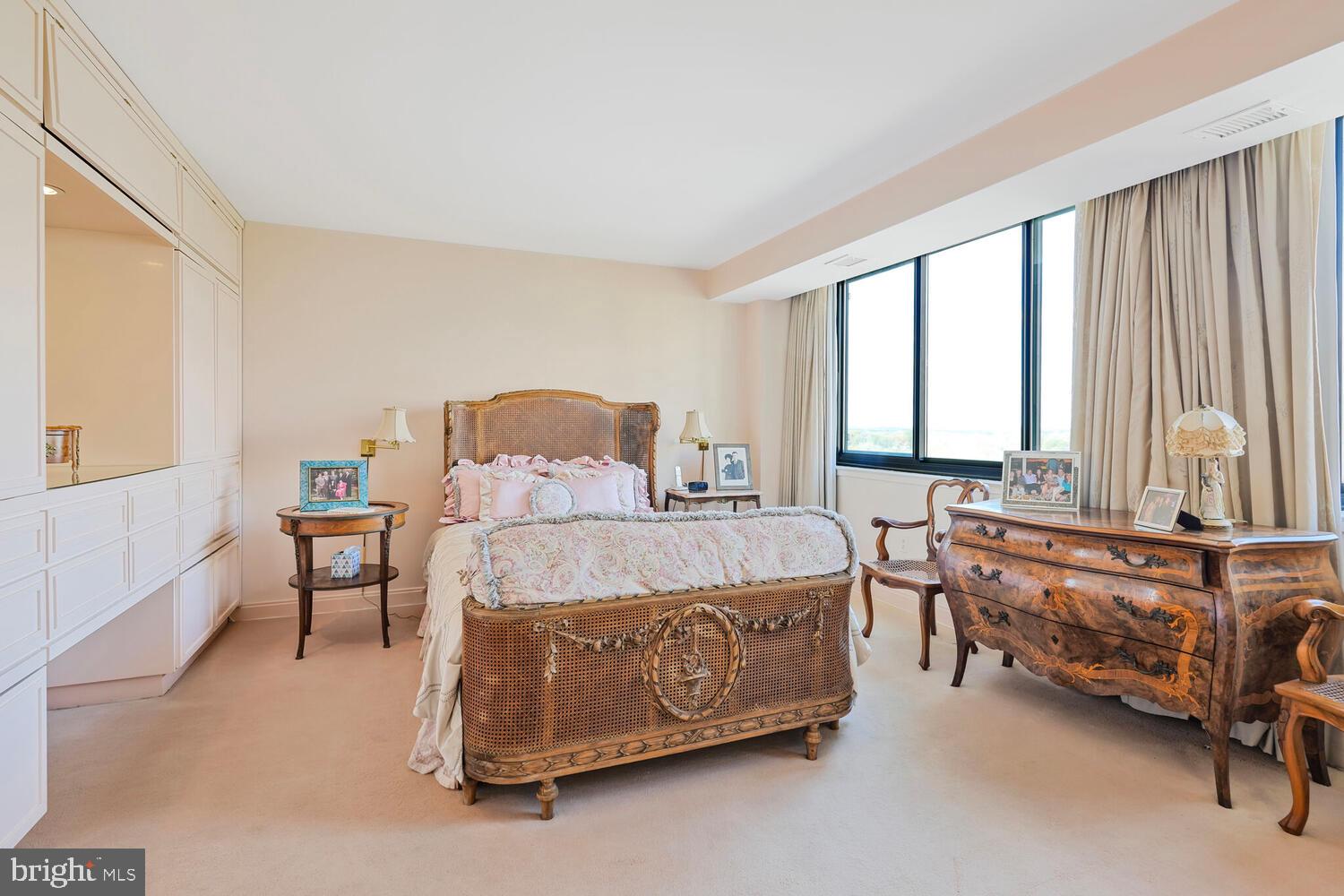 FRIENDSHIP HEIGHTS - Residential Lease