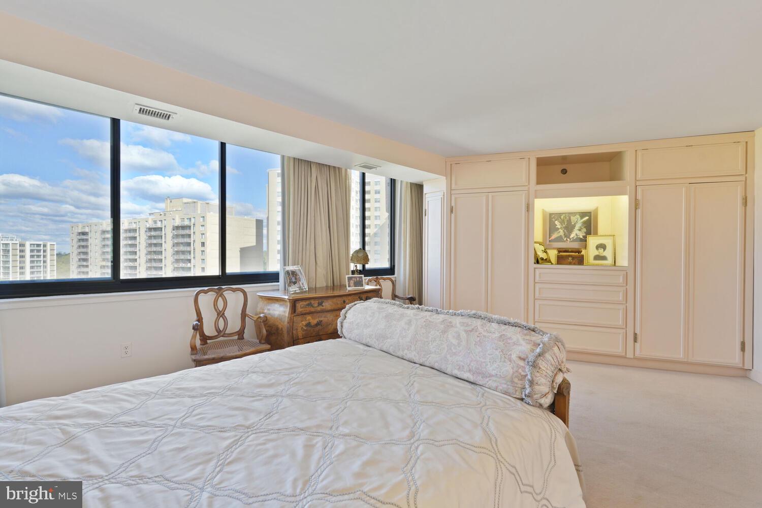 FRIENDSHIP HEIGHTS - Residential Lease