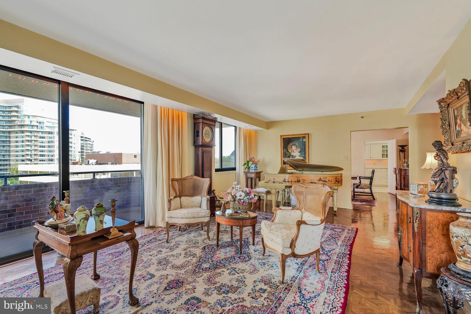 FRIENDSHIP HEIGHTS - Residential Lease