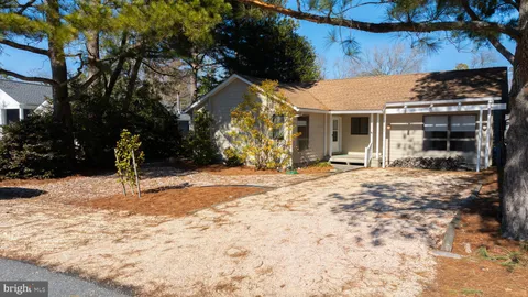 602 Sussex Court, Bethany Beach, DE 19930 - MLS#: DESU2078884